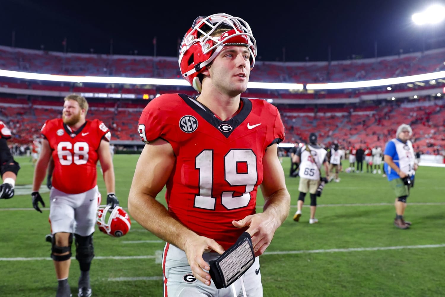 Quarterback Jacob Eason announces plans to transfer from UGA, Sports