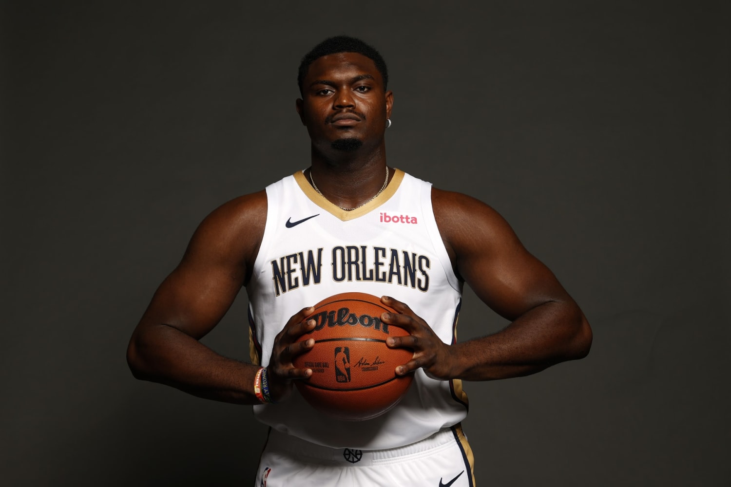 Herb Jones news: SF signs four-year, $54 million deal with Pelicans -  DraftKings Network