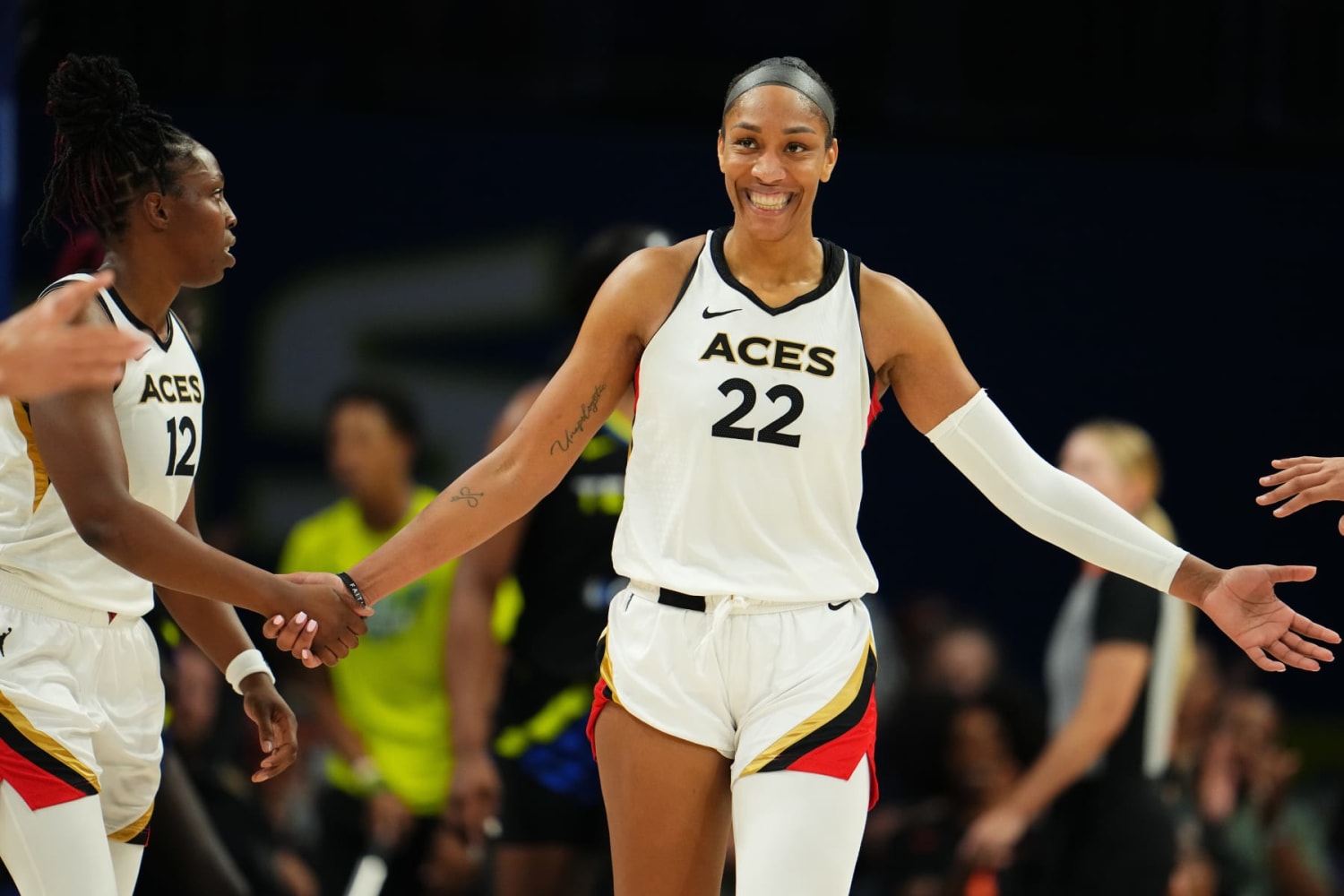 Lisa Leslie celebrates individuality and details pathway for 'young girls  to grow the WNBA', NBA News