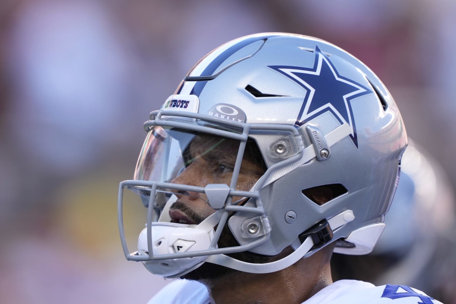 Denver Broncos reveal all-white 'snowcapped' alternate helmet