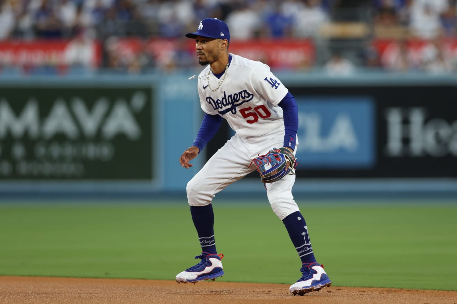 Mets' Javy Báez, Francisco Lindor apologize after thumbs down to