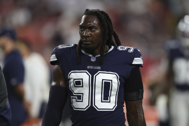 Dallas Cowboys bring DeMarcus Lawrence back on three-year deal