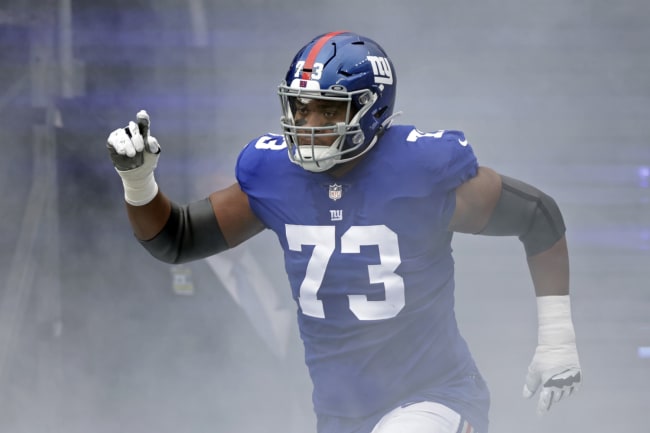 New York Giants pass on Evan Neal in Bleacher Report's 2022 re