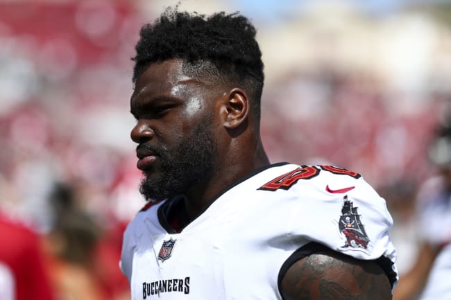 Buccaneers' Shaq Barrett explains jersey number change