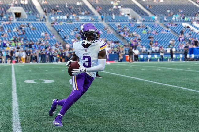 WATCH: Vikings rookie WR Jordan Addison cited for going 140 mph on