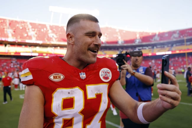 Mark Andrews gives thoughts on Travis Kelce and Taylor Swift