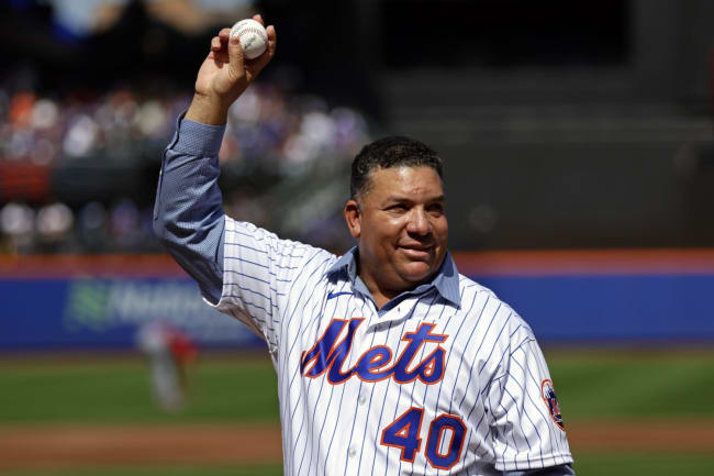 Bartolo Colon celebrates Mets' win over the Braves with a belly