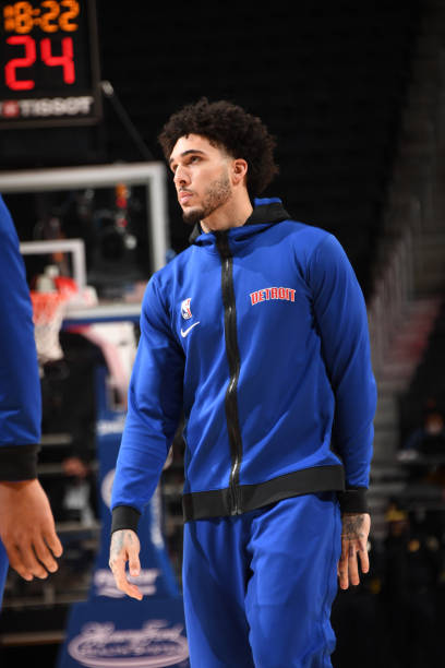 Reports - LiAngelo Ball offered G League contract by Thunder affiliate -  ESPN