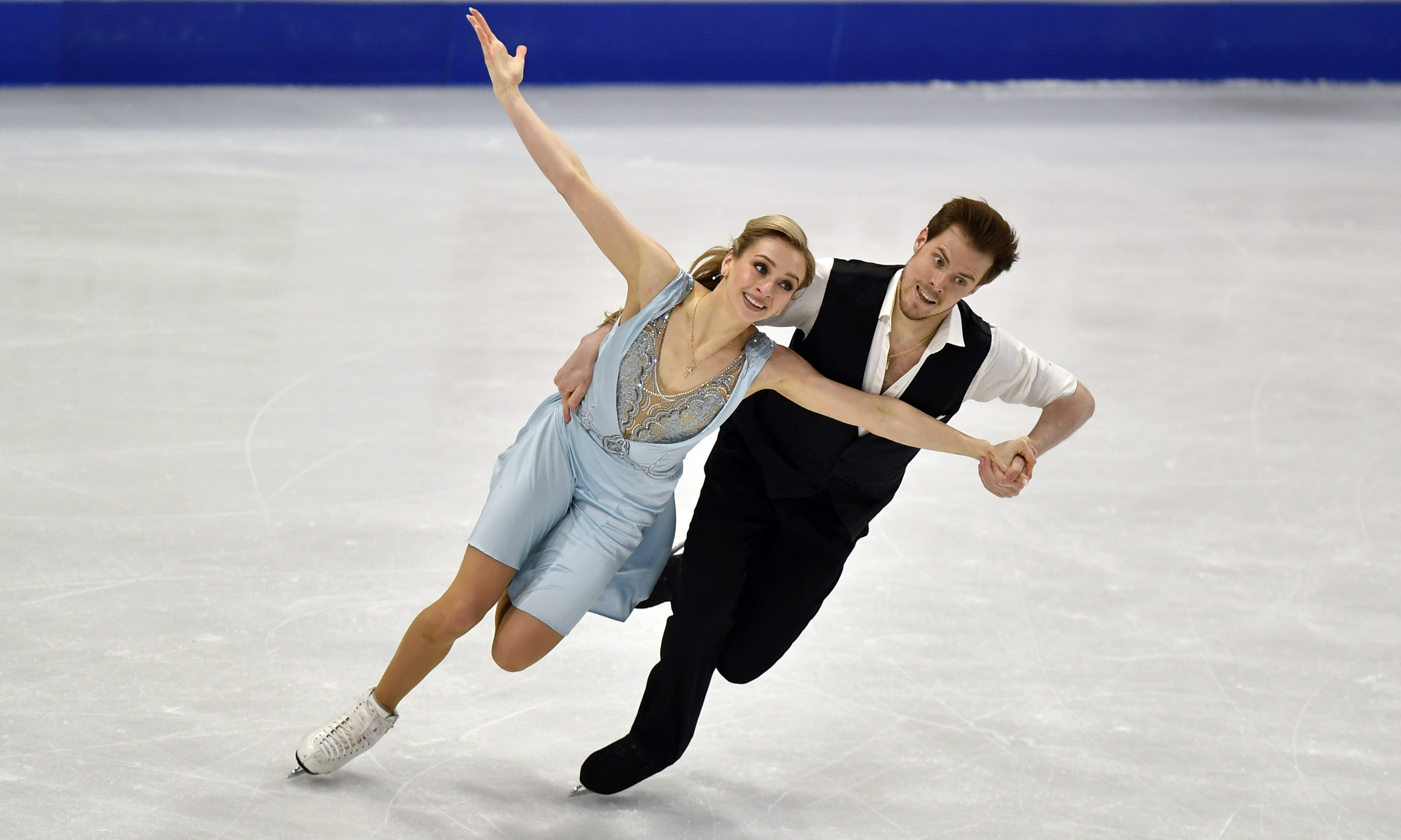 ISU World Figure Skating Championships 2021: Ice Dance Short, All Friday Results | Bleacher
