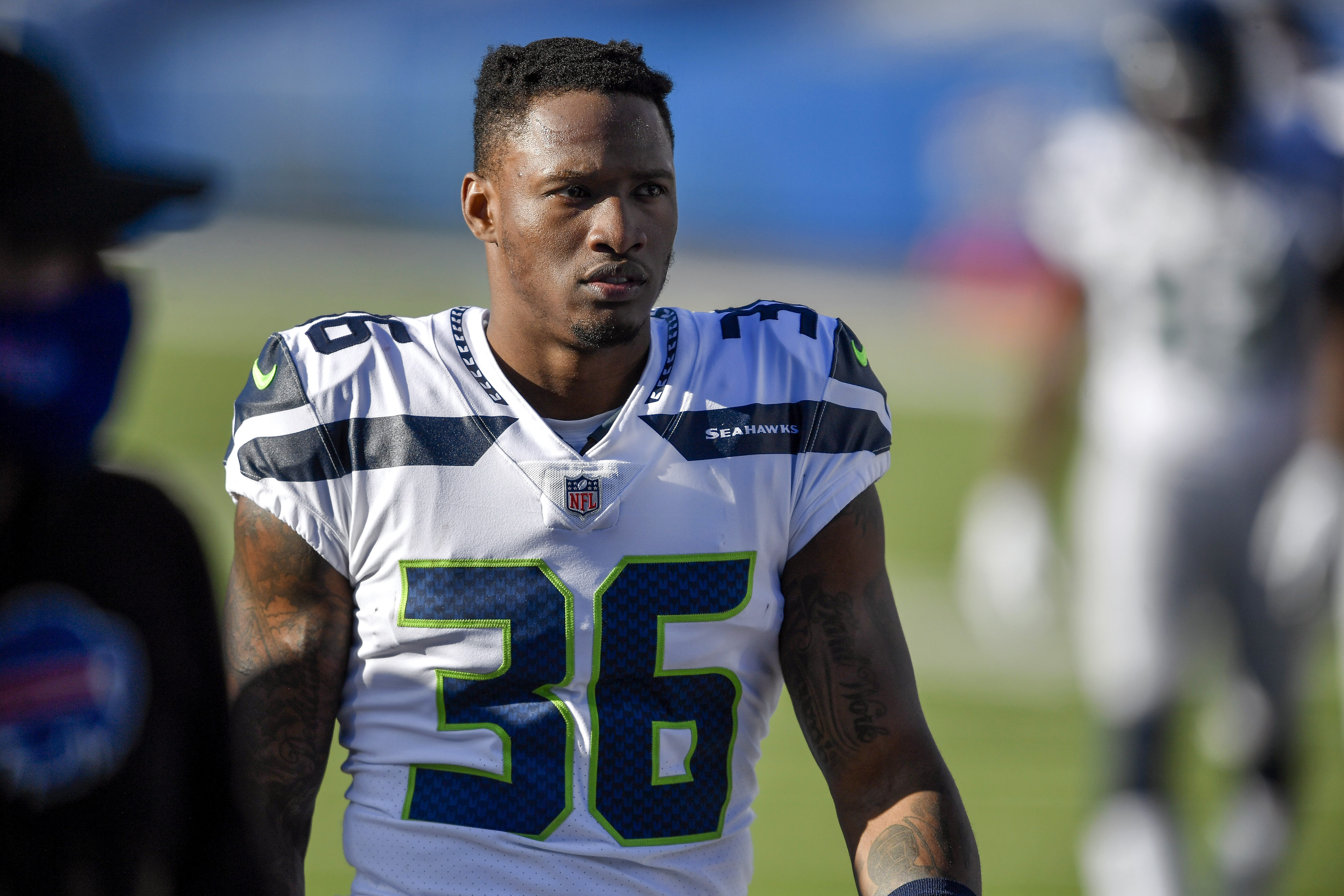 Seattle Seahawks re-sign veteran defensive back Damarious Randall 