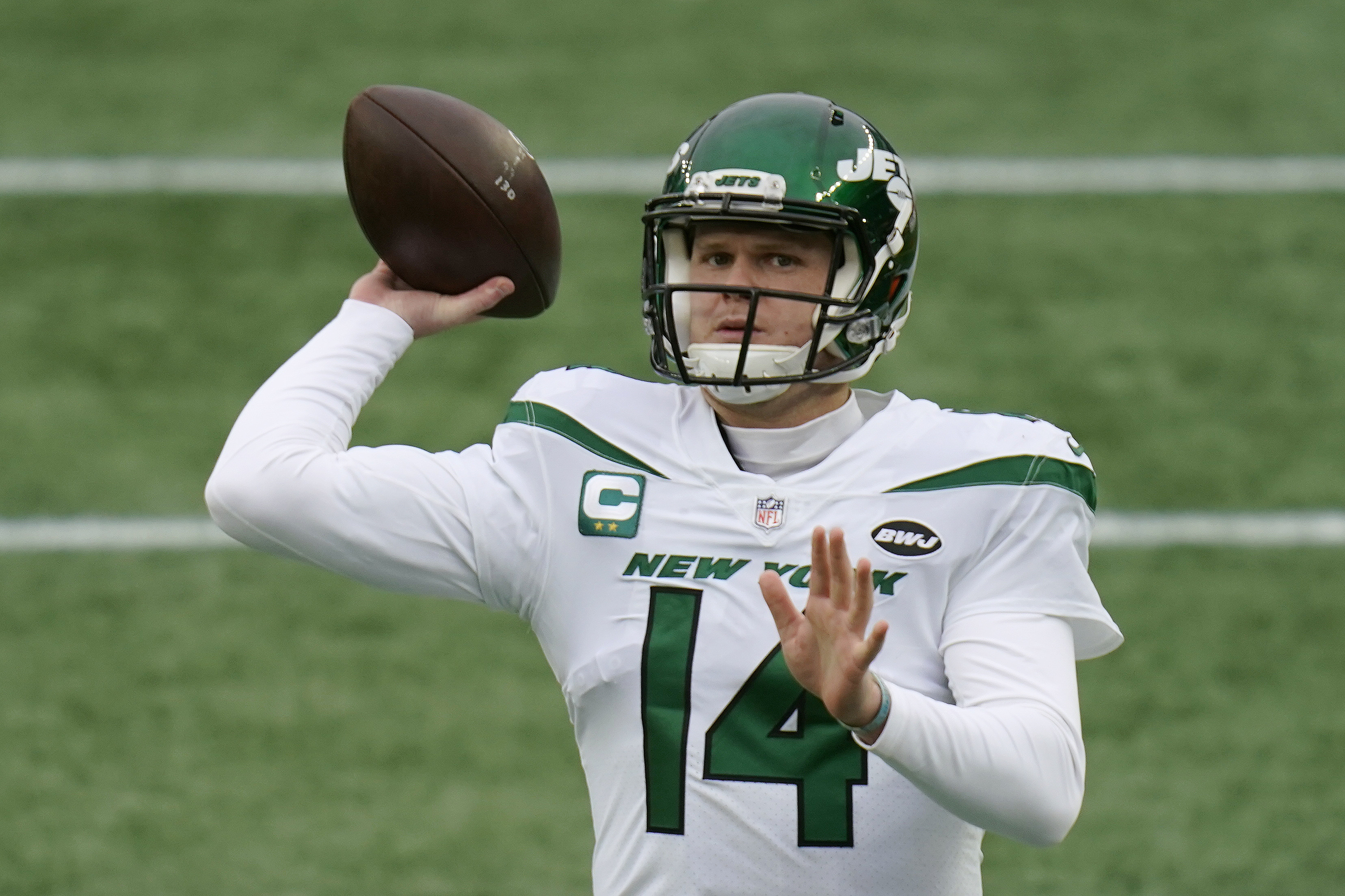 Sam Darnold Celebrates Jets Trade With Party