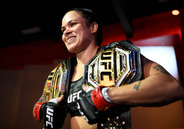 Amanda Nunes vs. Julianna Peña Bantamweight Title Fight ...