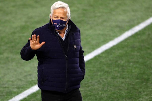 Patriots' Robert Kraft Purchases Hamptons Mansion for $43M - Vimarsana News