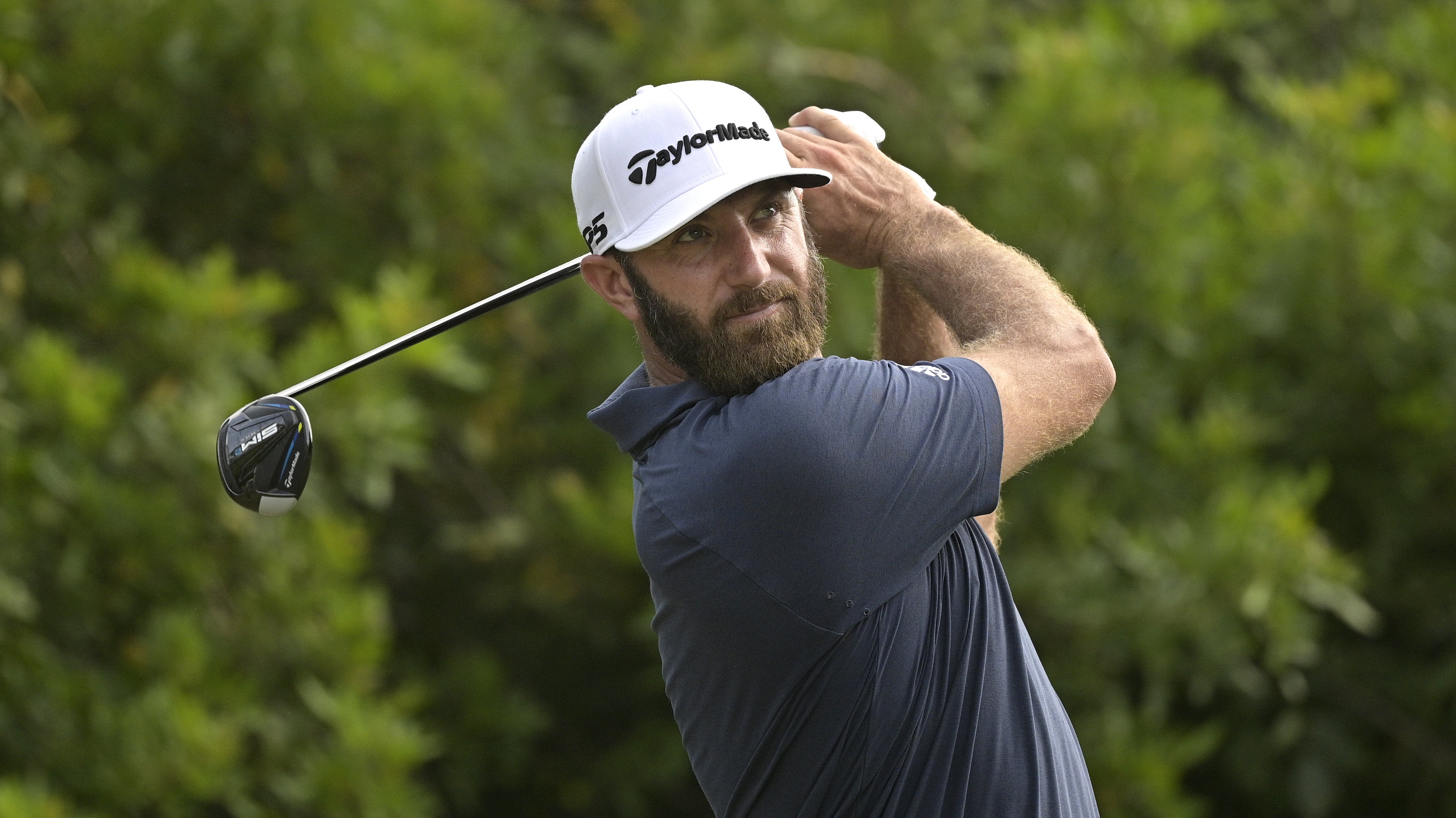 Report: Premier Golf League Making Big Offers to Dustin Johnson, Phil Mickelson