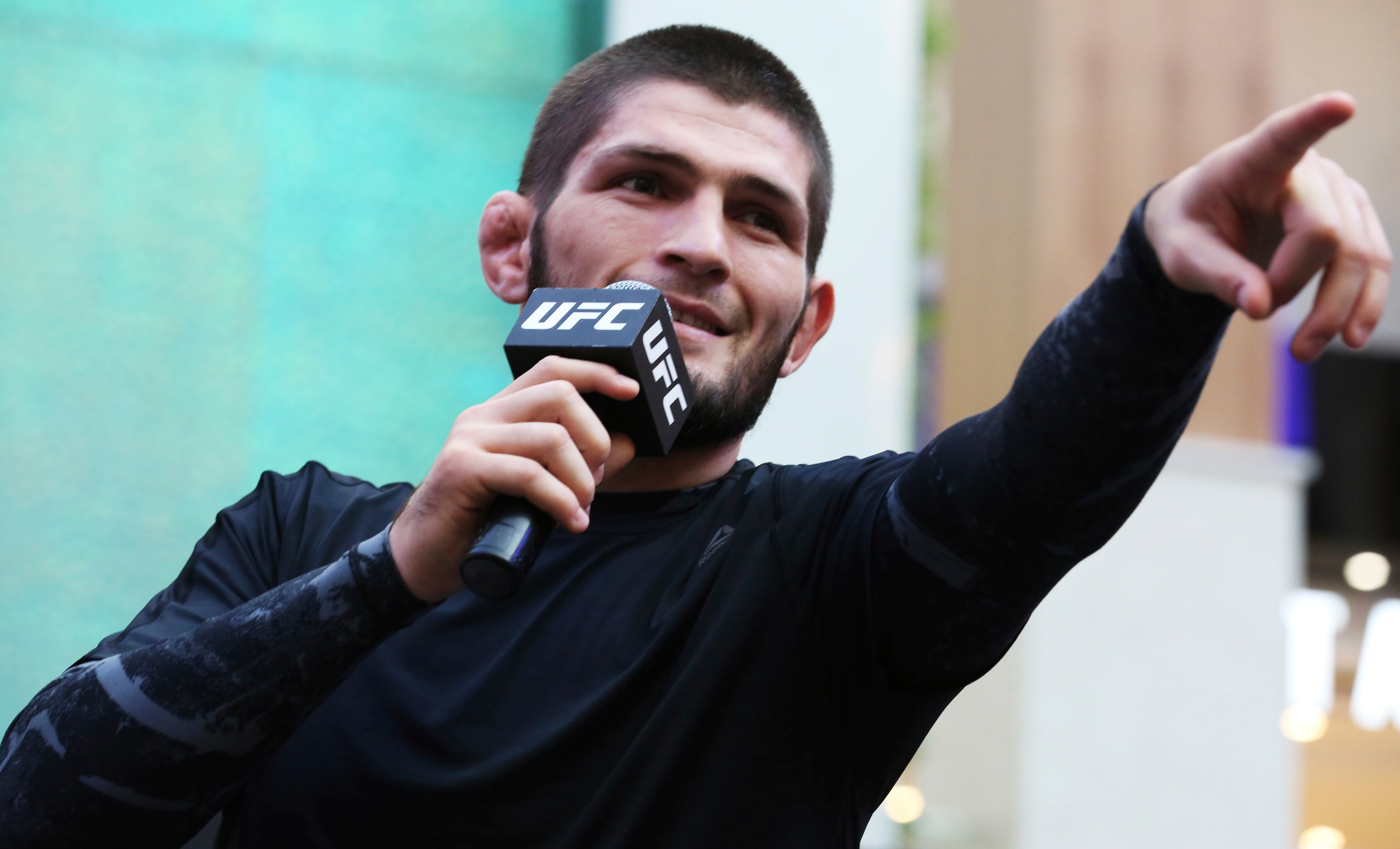 <p>UFC's Kamaru Usman Discusses Hypothetical Charles Oliveira vs. Khabib Fight thumbnail