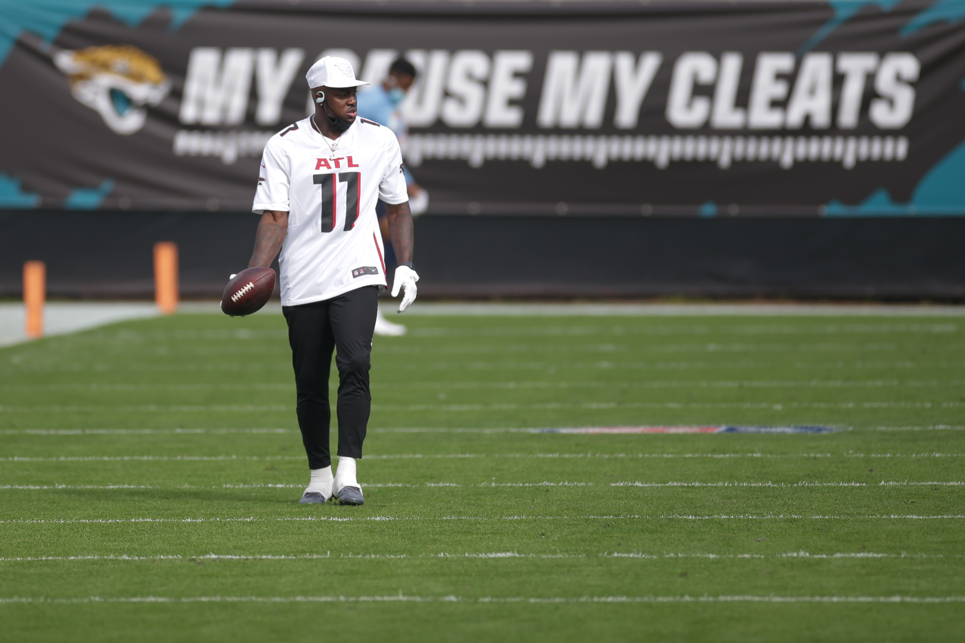 Atlanta Falcons receiver Julio Jones cleared for training camp - Sports  Illustrated