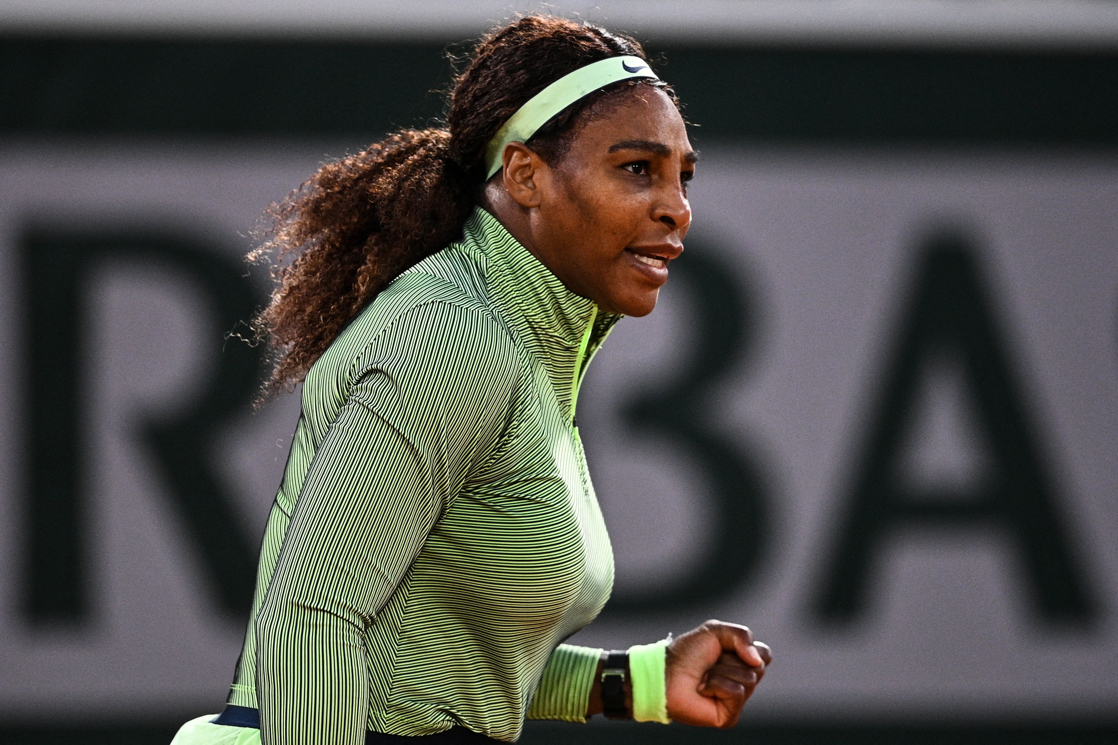 Serena Williams Beats Irina Camelia Begu In Straight Sets At 2021 French Open Bleacher Report Latest News Videos And Highlights