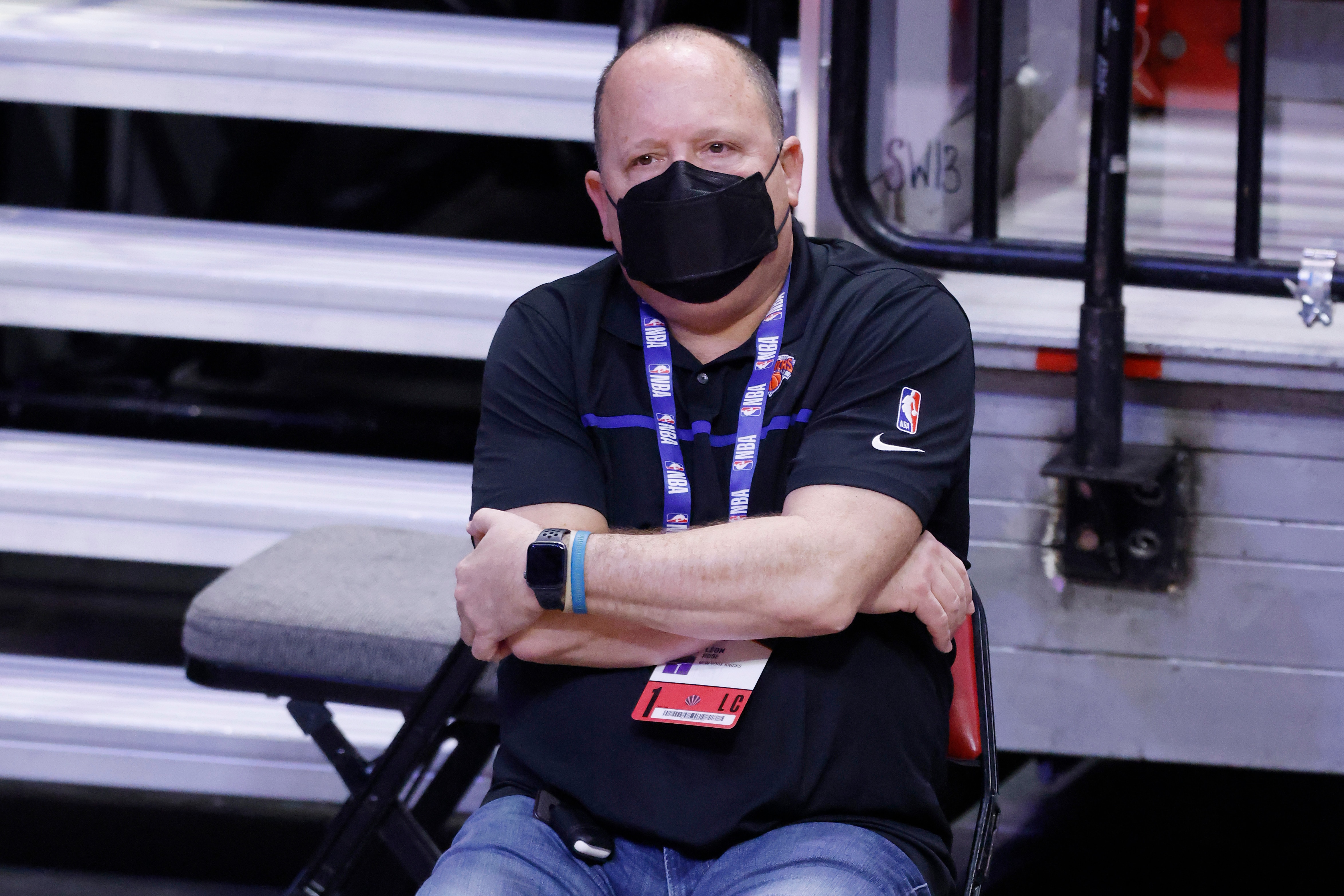 <p>Knicks Rumors: NY Looking to Trade Picks, Money to Move into 2021 NBA Draft Lottery thumbnail