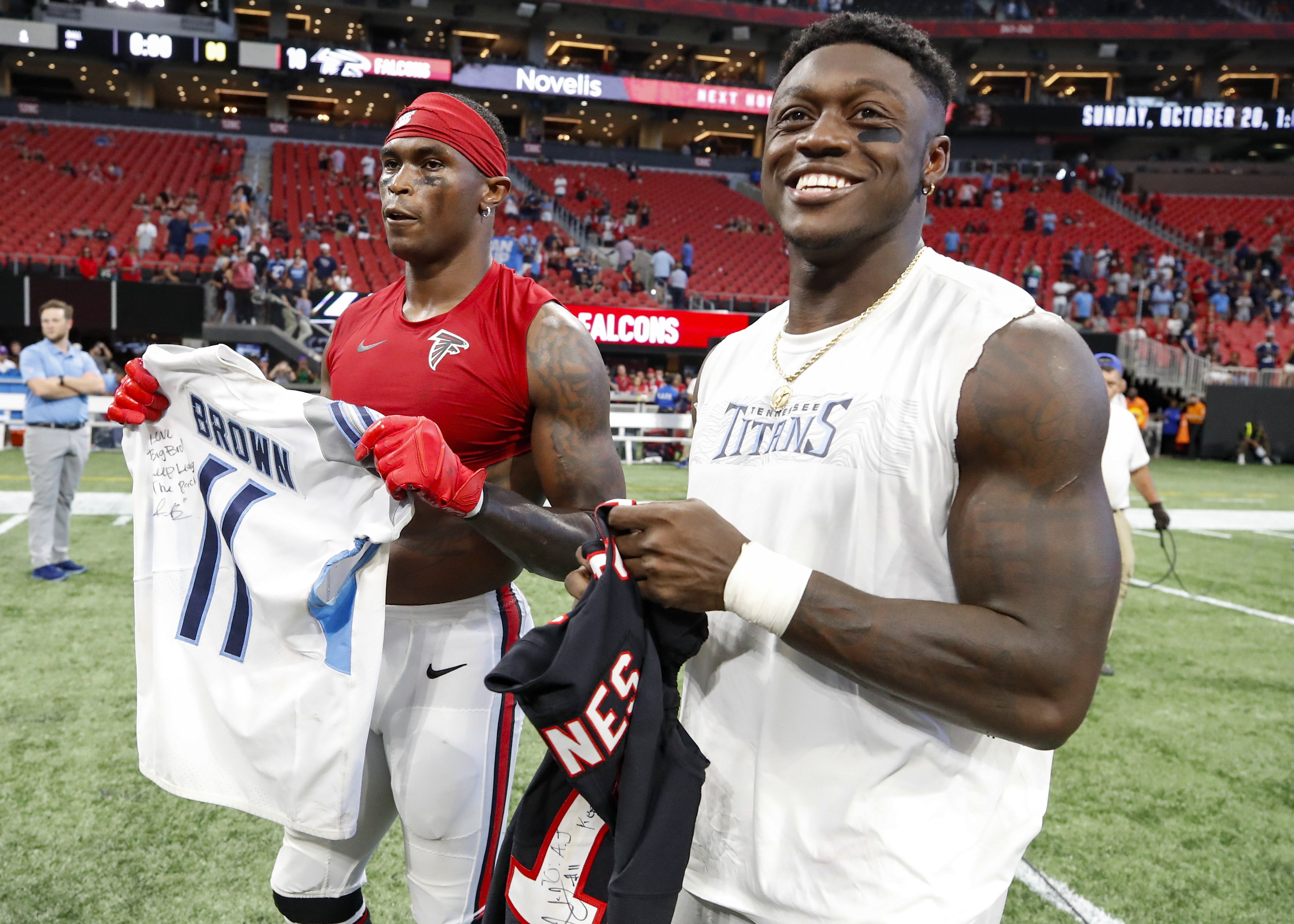 He Wouldn't Take It' - AJ Brown Says Julio Jones Refused To Take His #11  Jersey - EssentiallySports