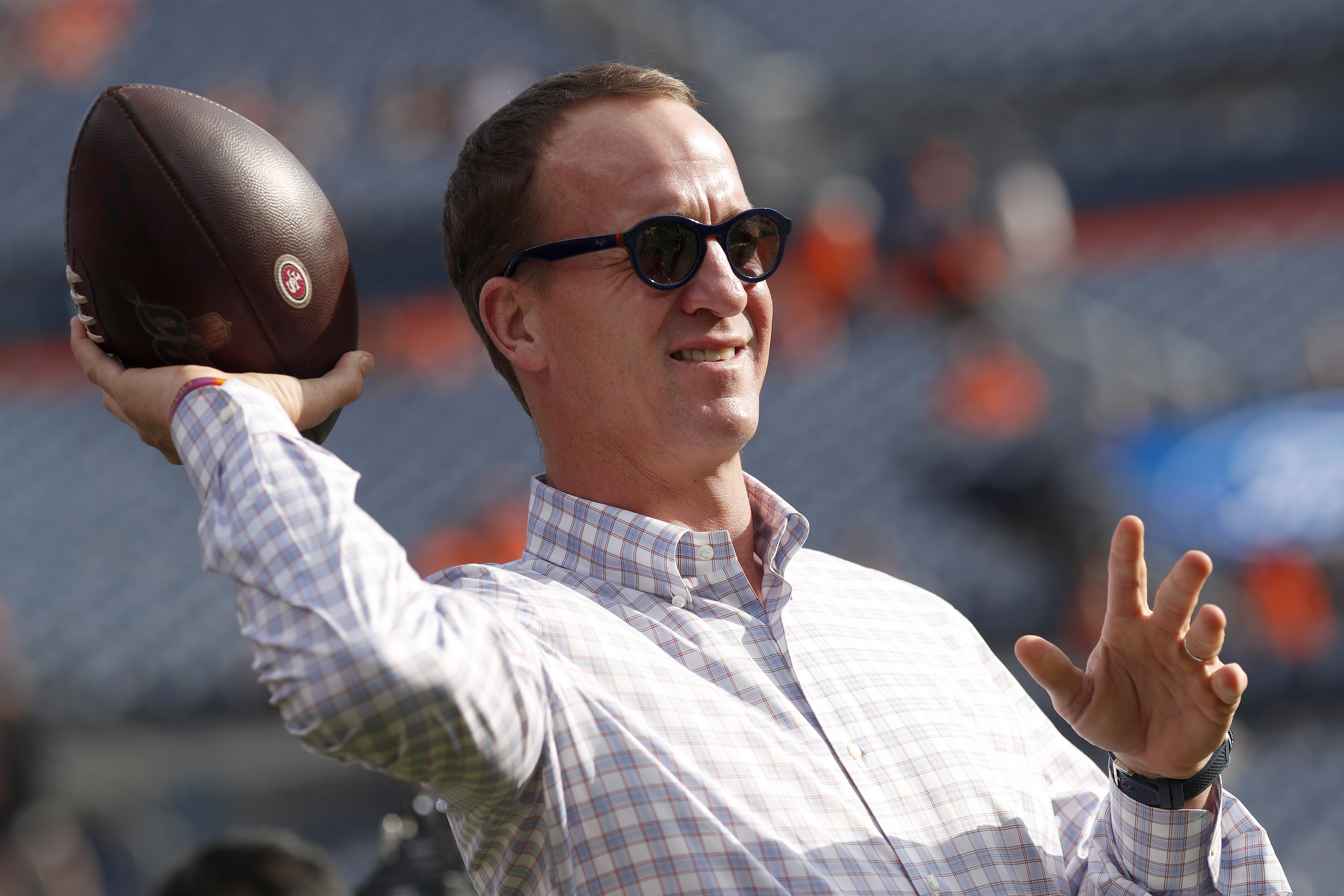 Peyton Manning's No. 18 Retired By Colts; Enters Ring Of Honor