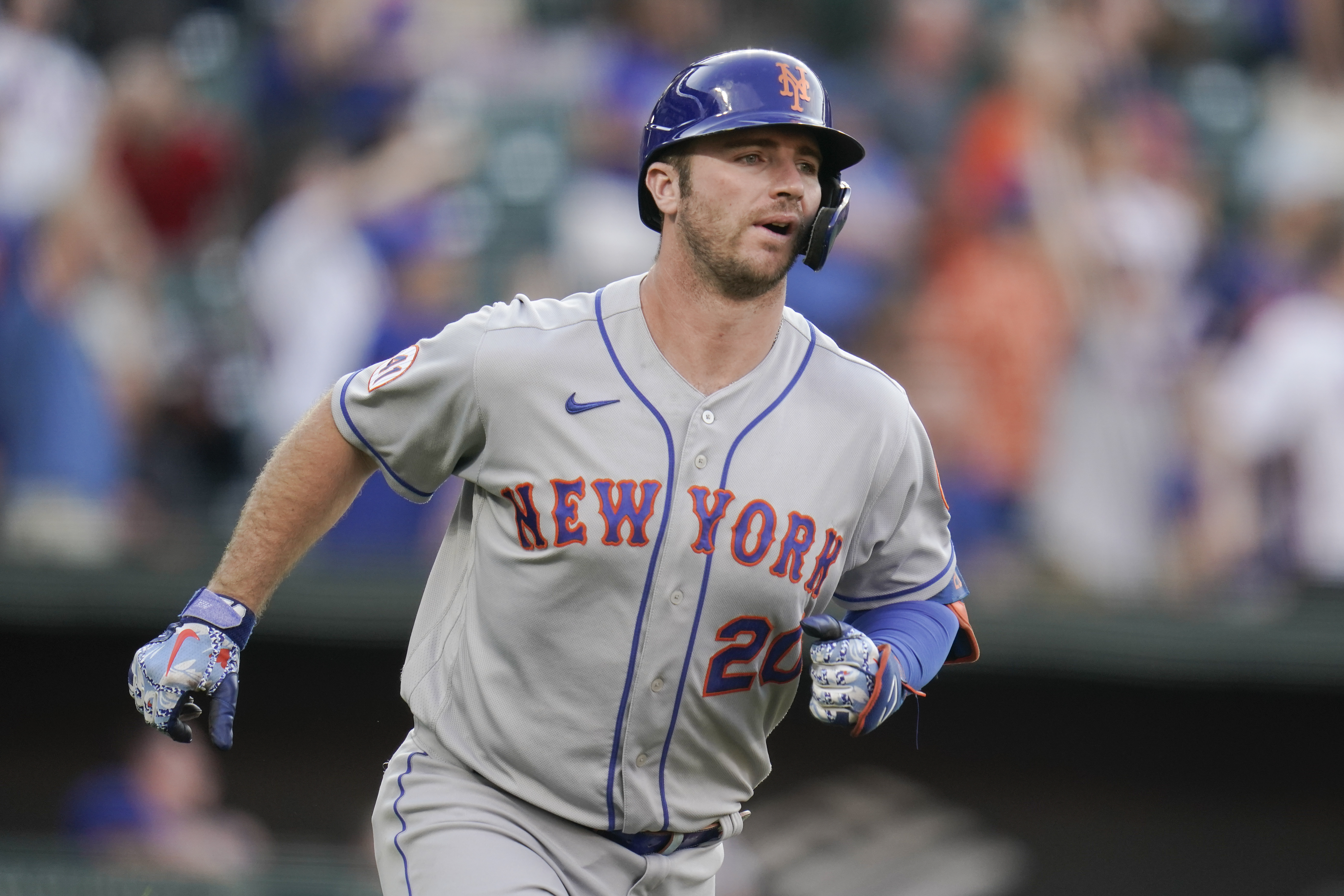 Fans React to Mets' Pete Alonso Accusing MLB of Manipulating