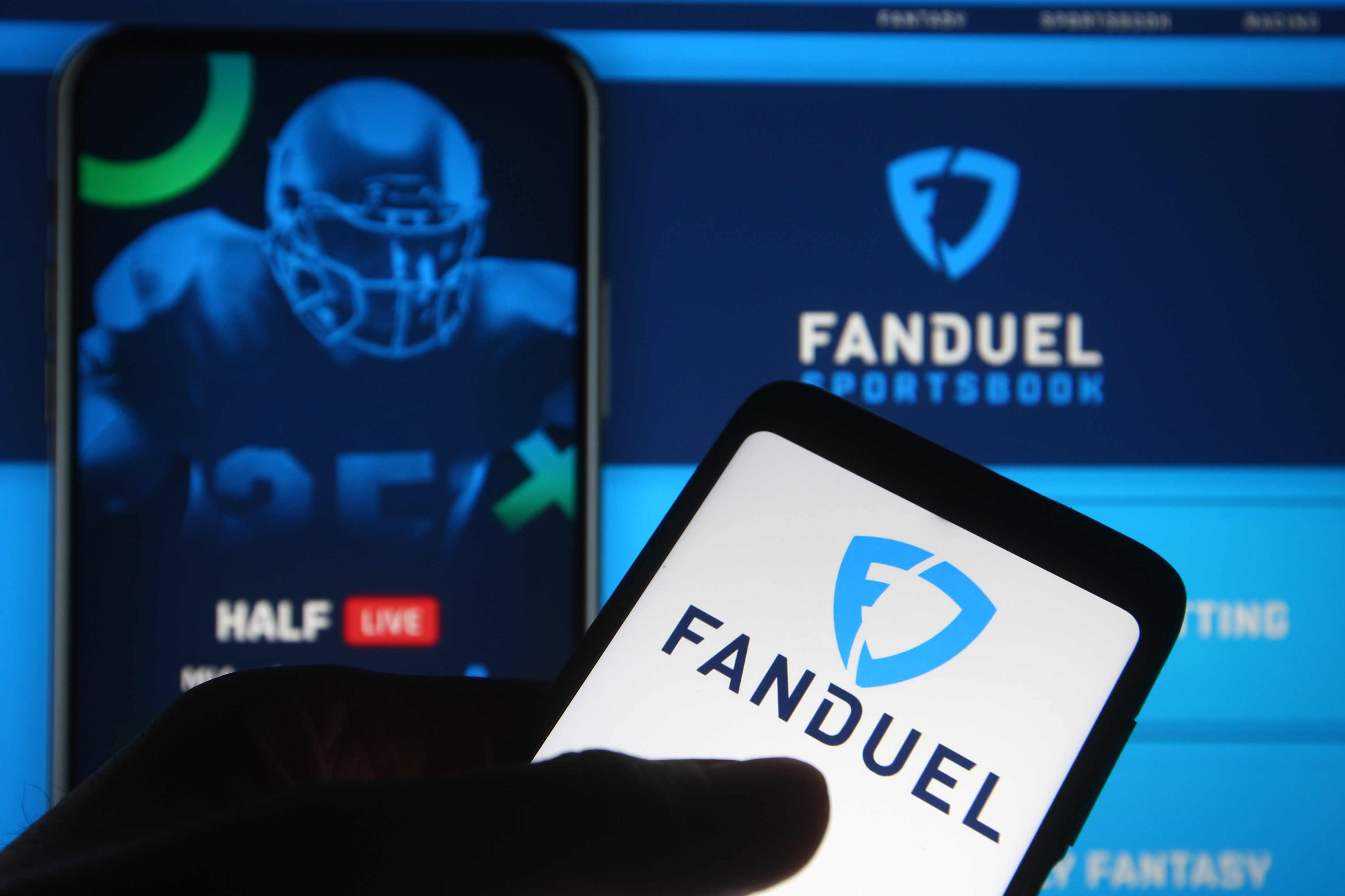 FanDuel Sportsbook Bettor Hits Ridiculous 15-Leg Parlay for