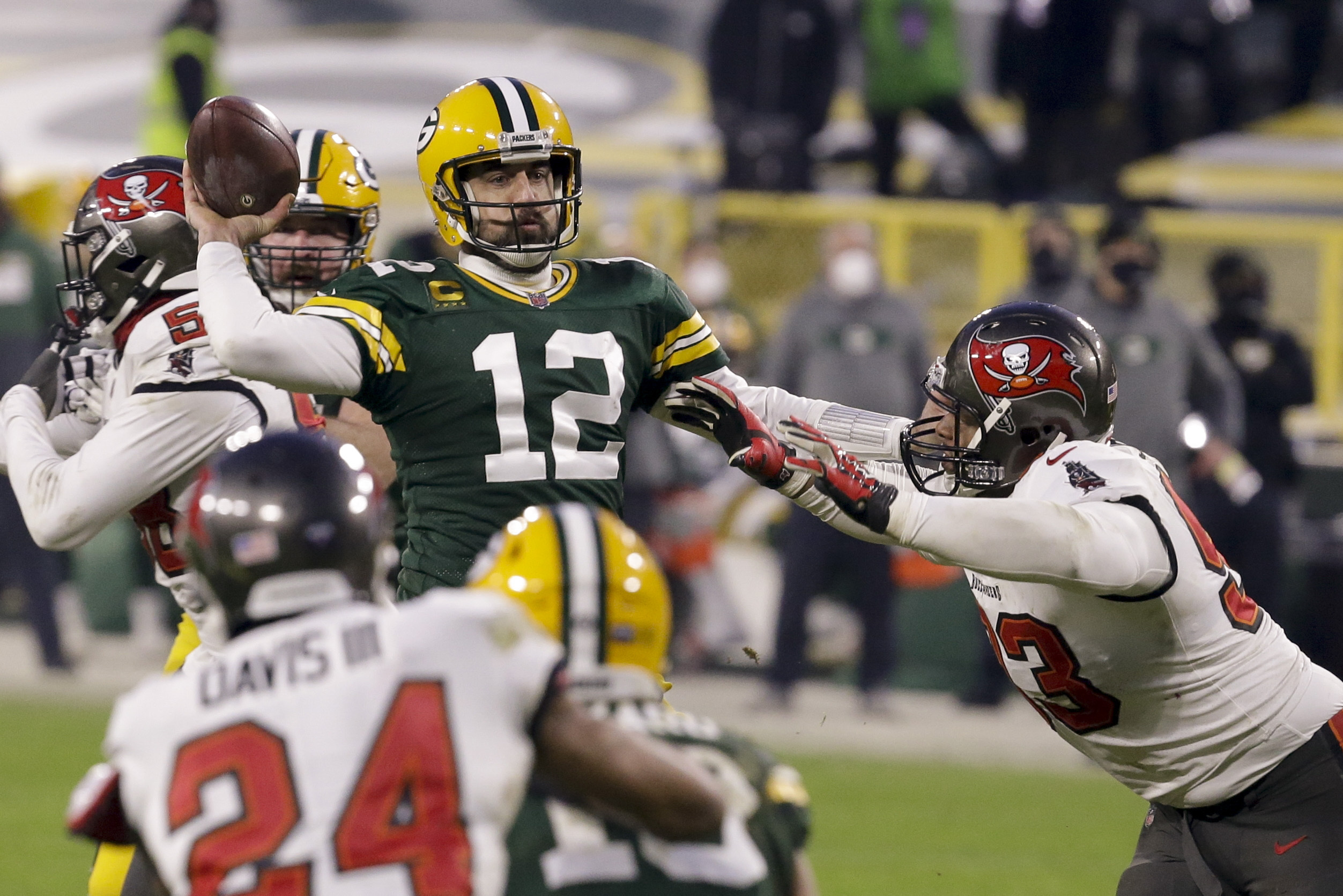 Tom Brady and Aaron Rodgers are going head-to-head in 'The Match' golf  tournament 