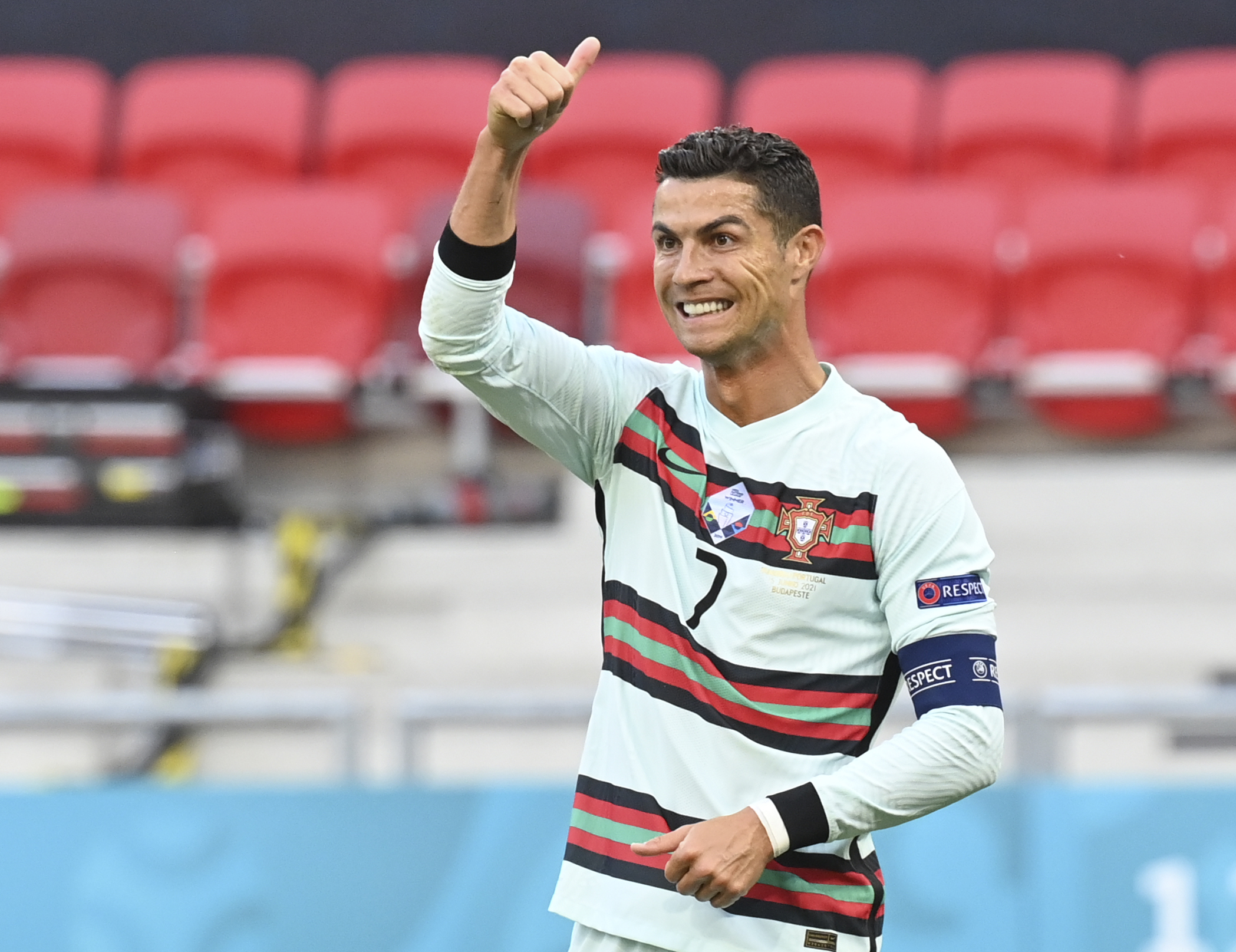 Cristiano Ronaldo Followers: Cristiano Ronaldo becomes first to