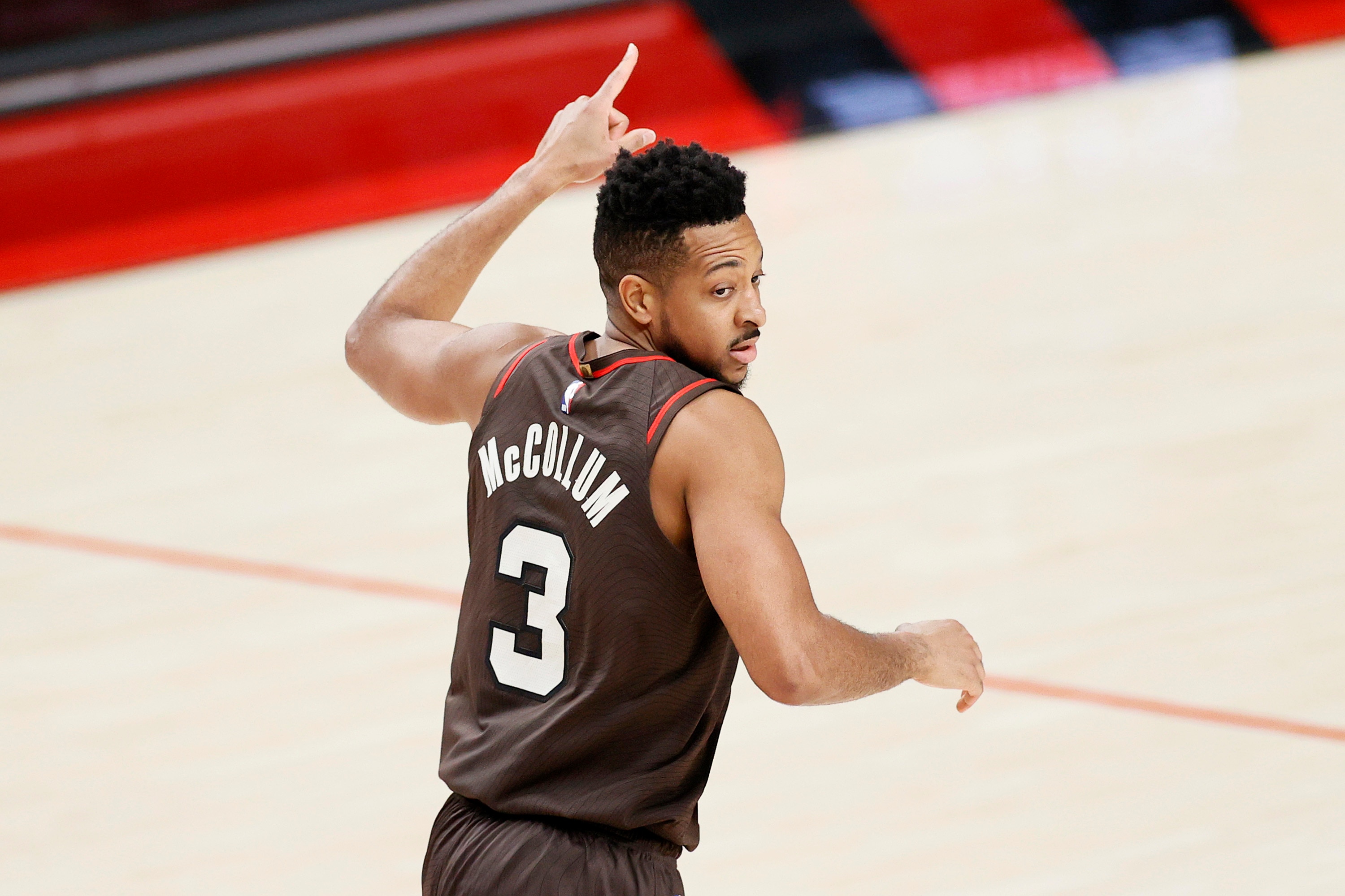 Ben Simmons Trade Rumors: Blazers' CJ McCollum Seen as 'Reasonable' Target for 76ers