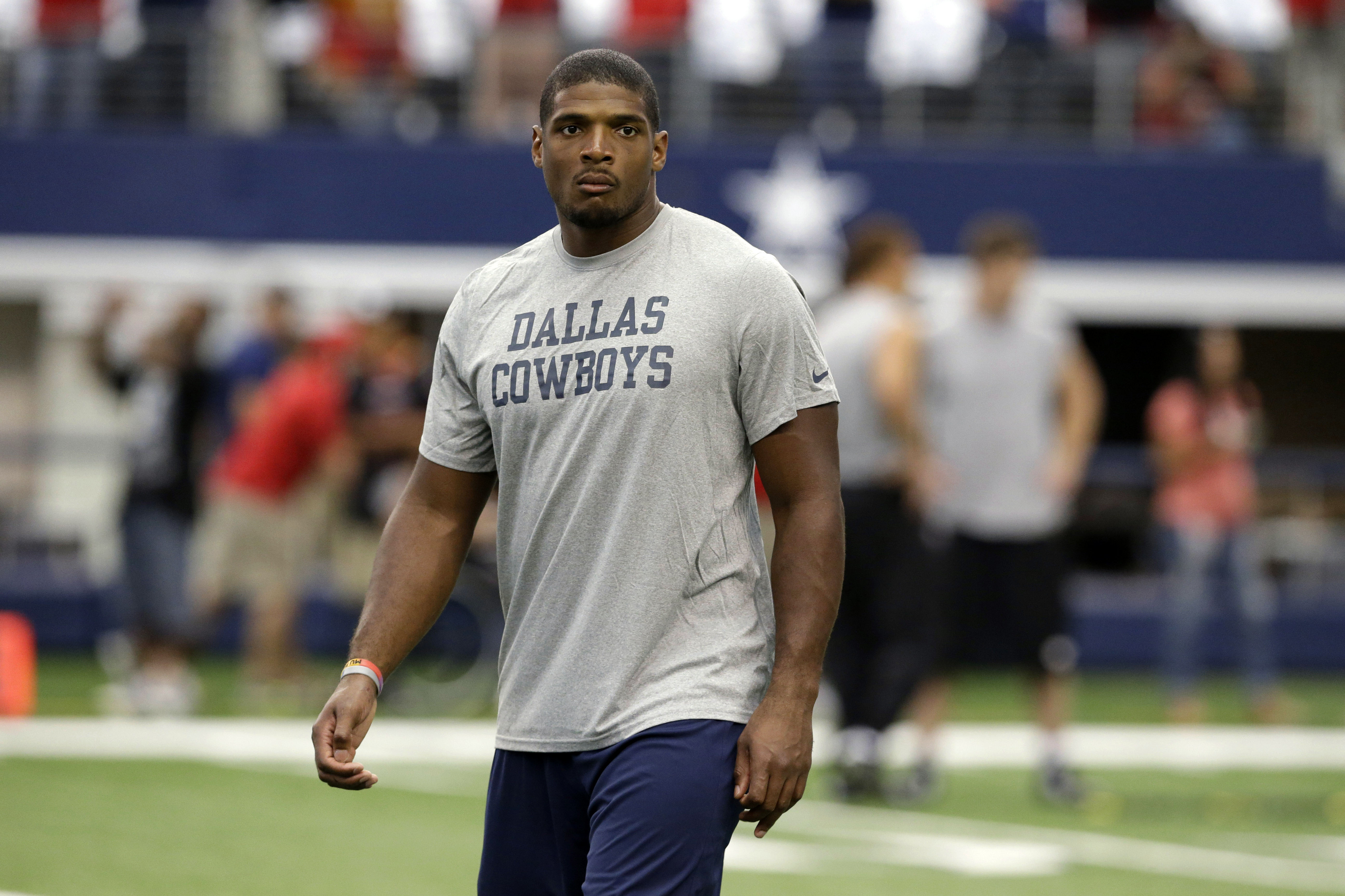 Michael Sam thanks Carl Nassib for coming out, donating to Trevor