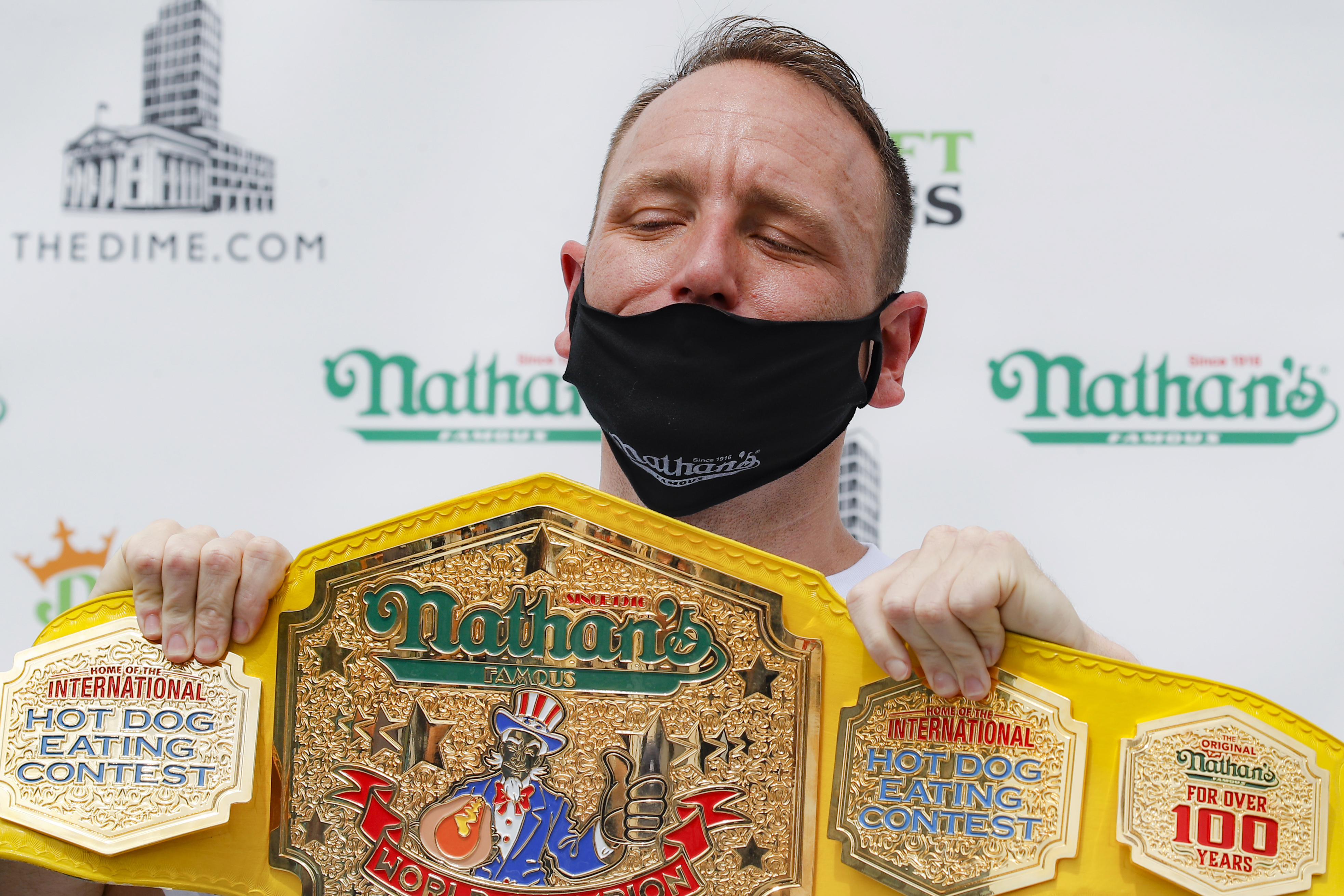 Nathan's Hot Dog Eating Contest 2021: Joey Chestnut Tops Own Record with 76 Hot ..