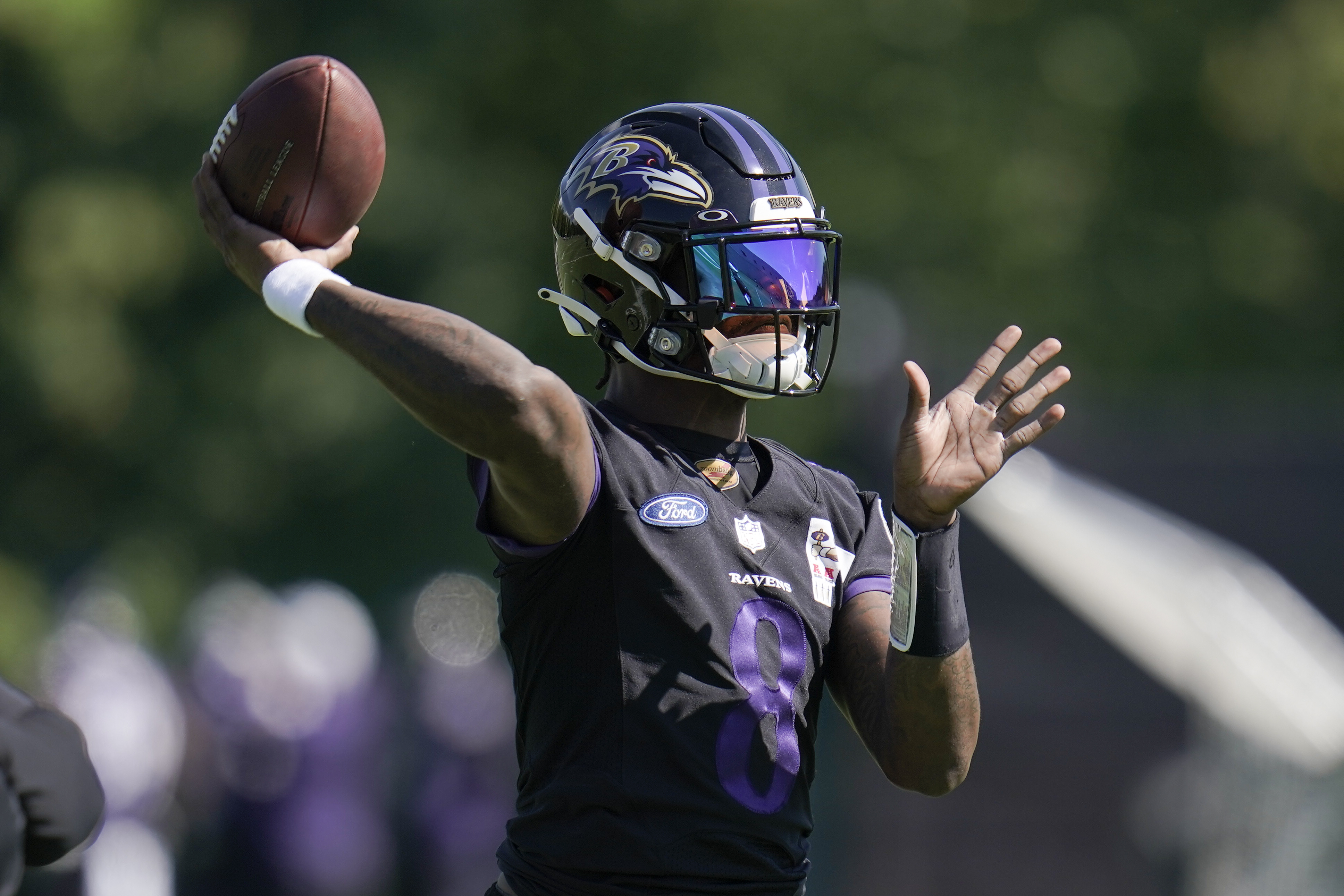 Lamar Jackson Rumors: Ravens QB's Mother 'Not Involved' in Contract Negotiations