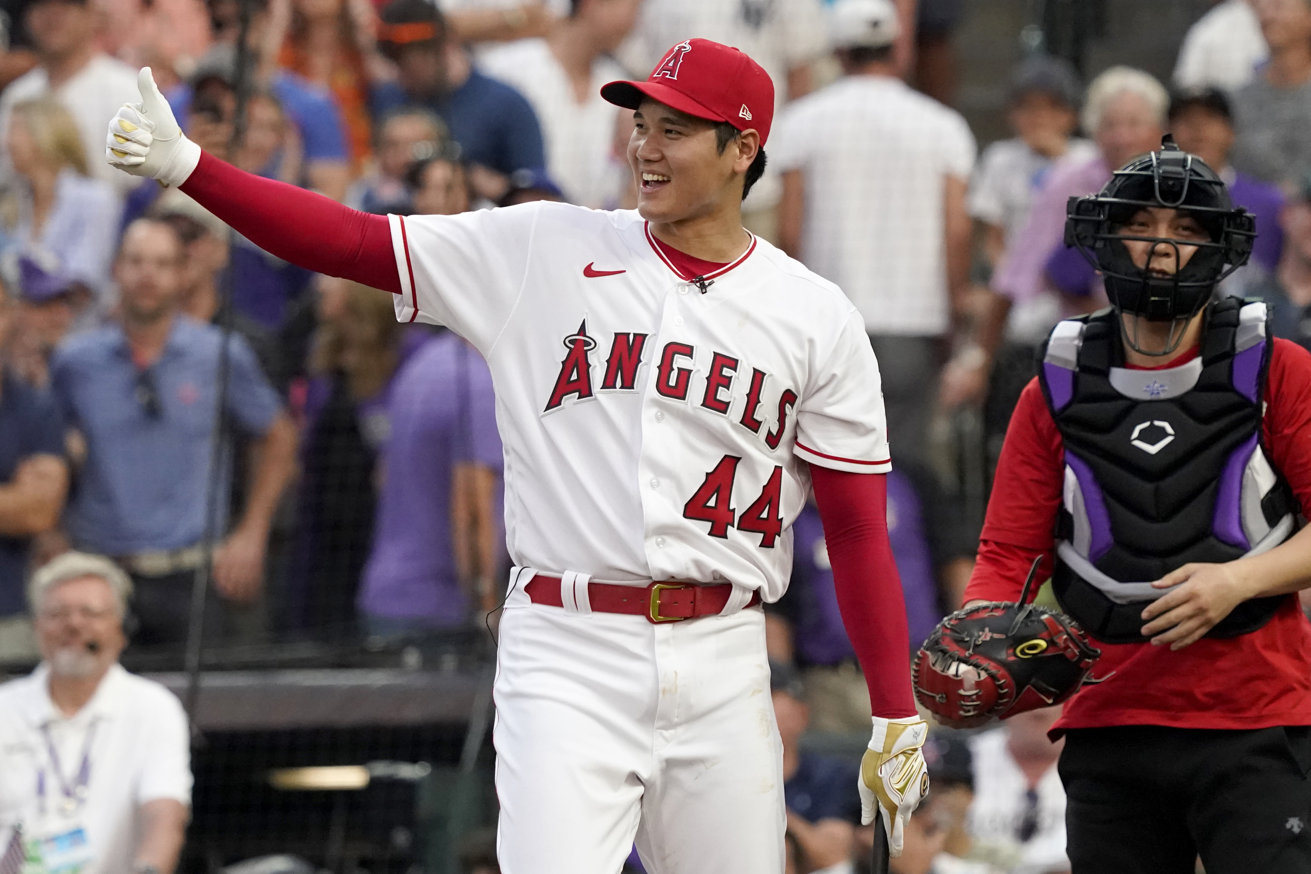 Video: Angels' Mike Trout Calls Shohei Ohtani During 2021 MLB Home