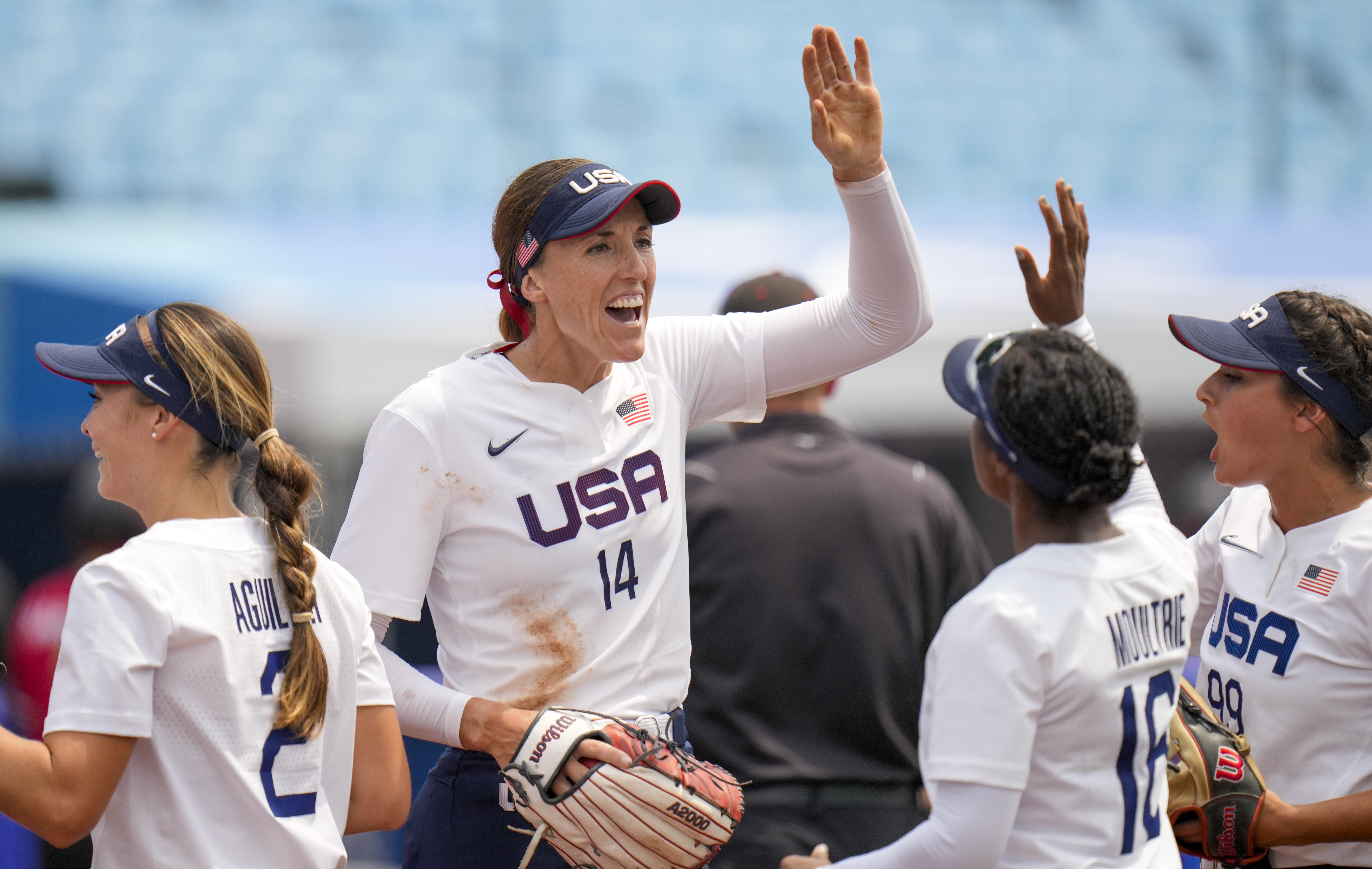 Olympic Softball 21 Day 2 Results Usa Tops Canada Italy To Open Pool Play Bleacher Report Latest News Videos And Highlights