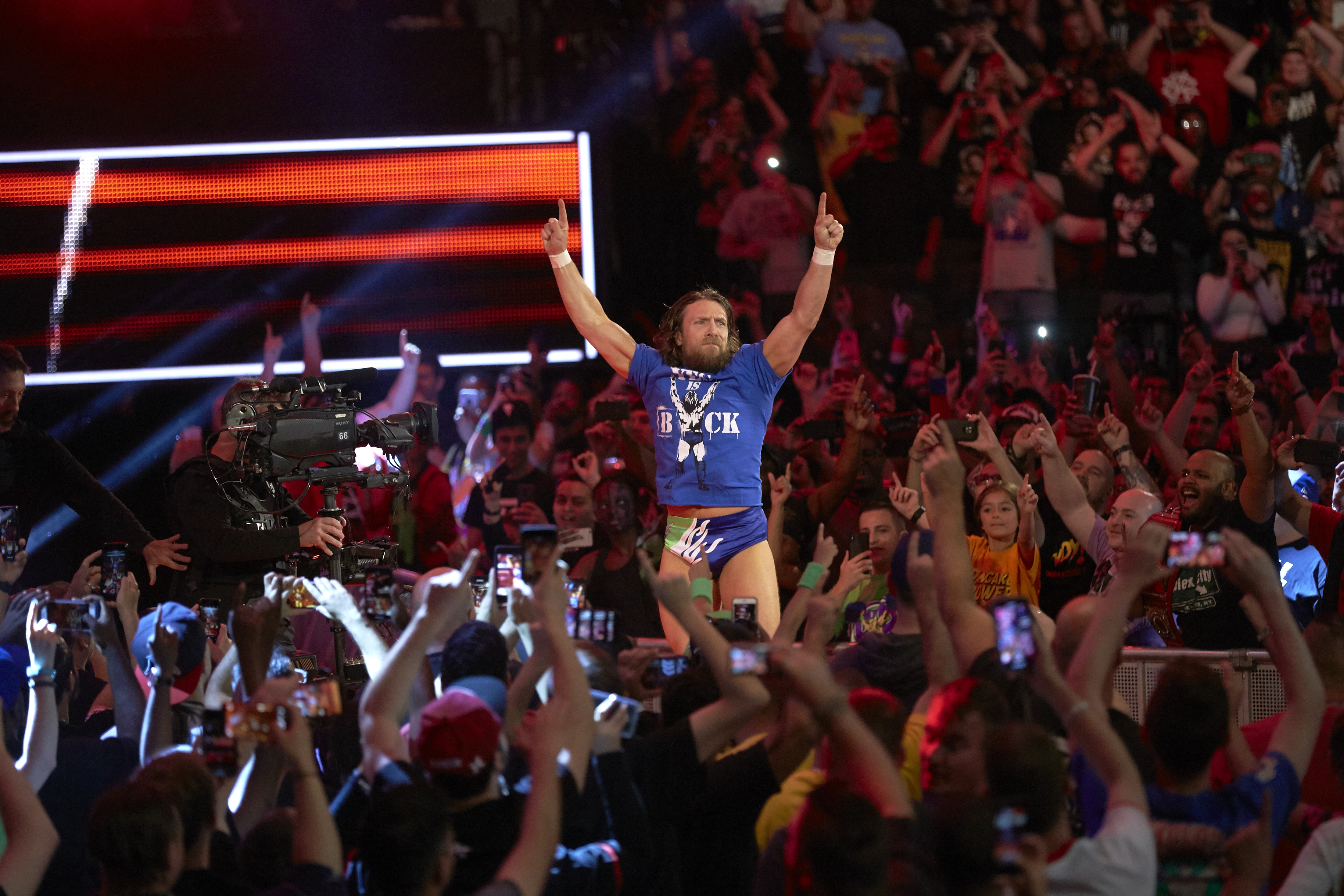 Professional Wrestling: WWE SummerSlam: Daniel Bryan approaches the ring during event at Barclays Center.
Brooklyn, NY 8/19/2018
CREDIT: Rob Tringali (Photo by Rob Tringali /Sports Illustrated via Getty Images)
(Set Number: X162079 TK1 )