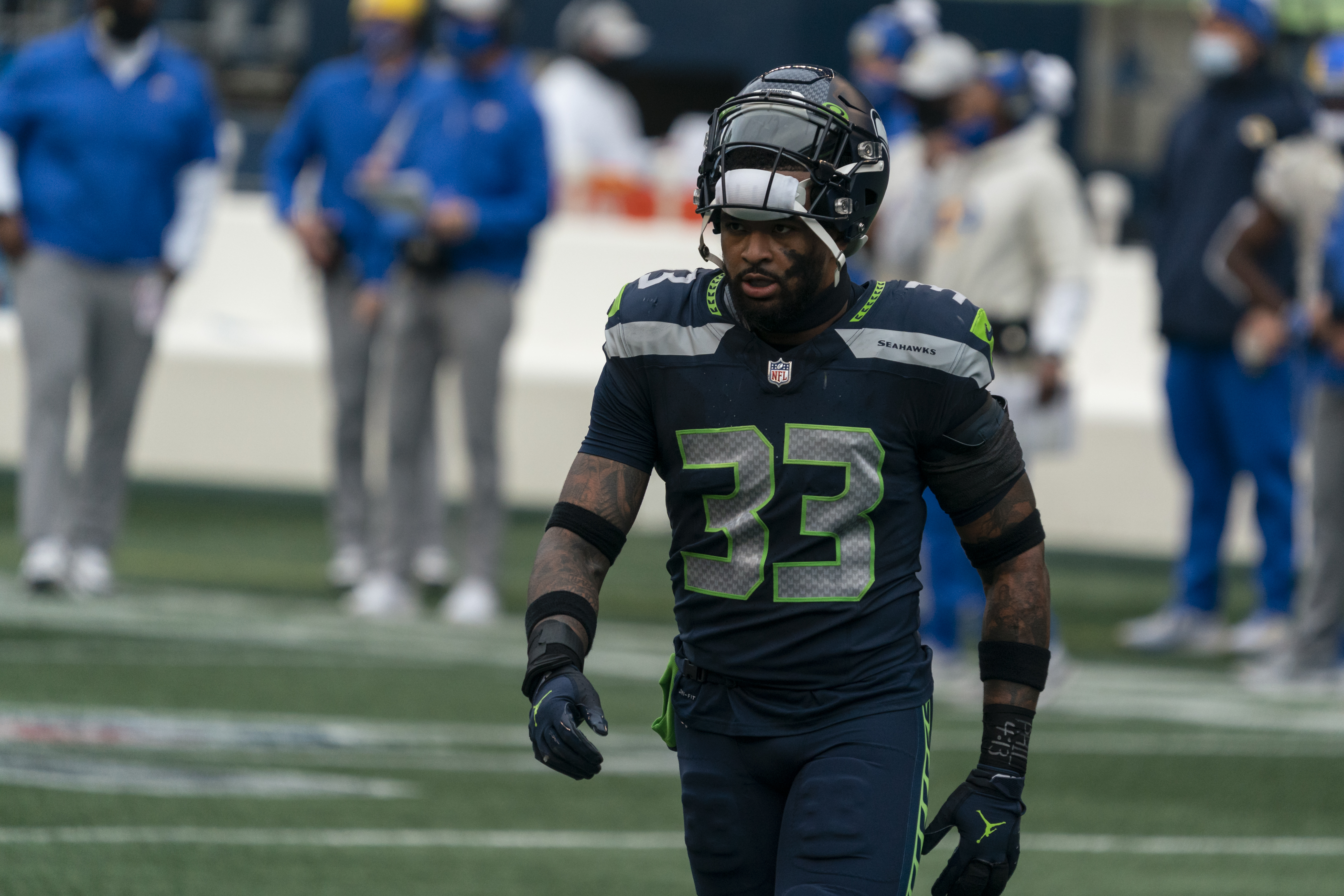 Seahawks' Darrell Taylor Taken to Hospital After Suffering Injury vs.  Steelers, News, Scores, Highlights, Stats, and Rumors