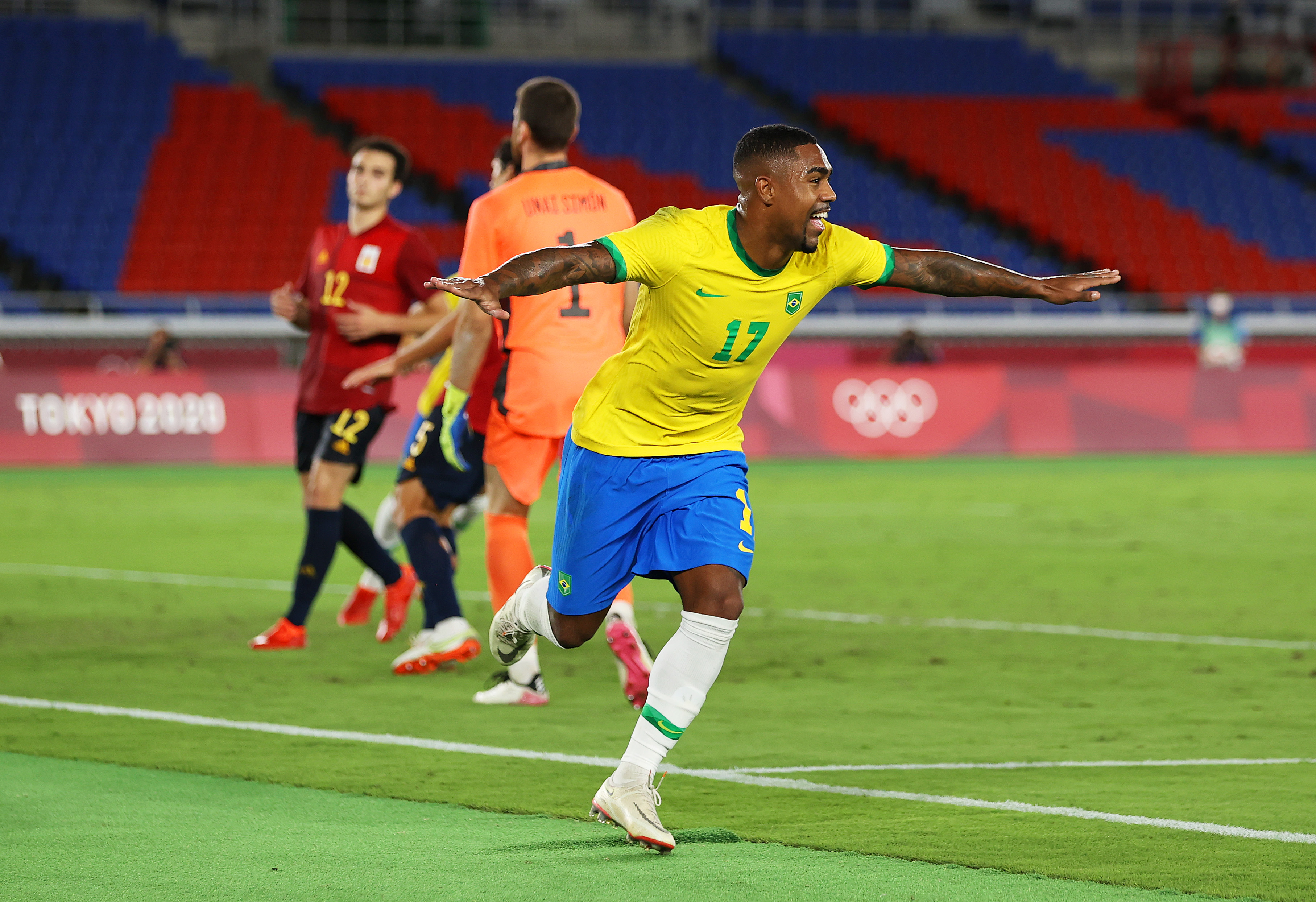 Brazil Defeats Spain To Win 21 Olympic Men S Soccer Gold Medal Bleacher Report Latest News Videos And Highlights