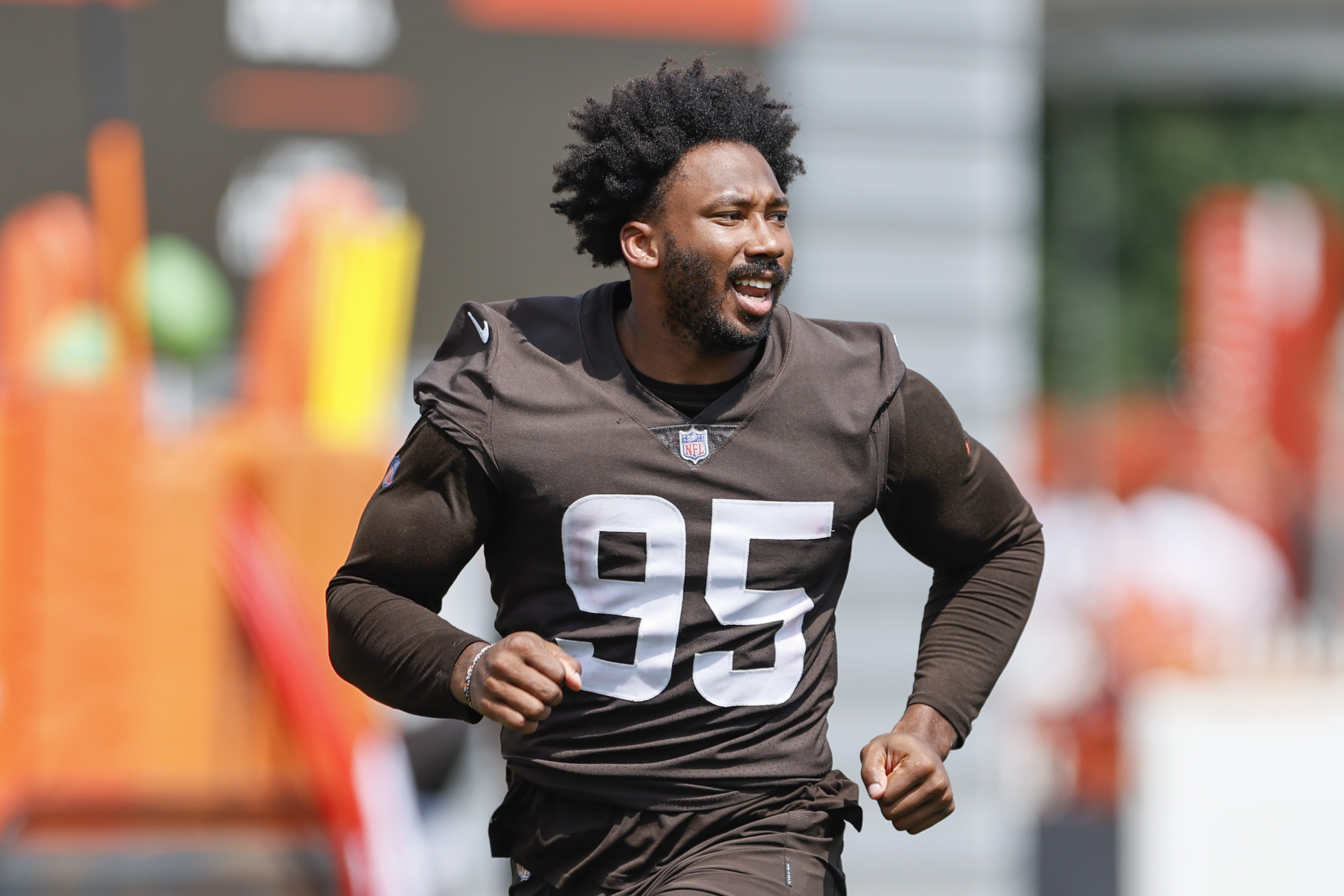 Browns' Myles Garrett Says He'd 'Beat the Brakes Off' Logan Paul