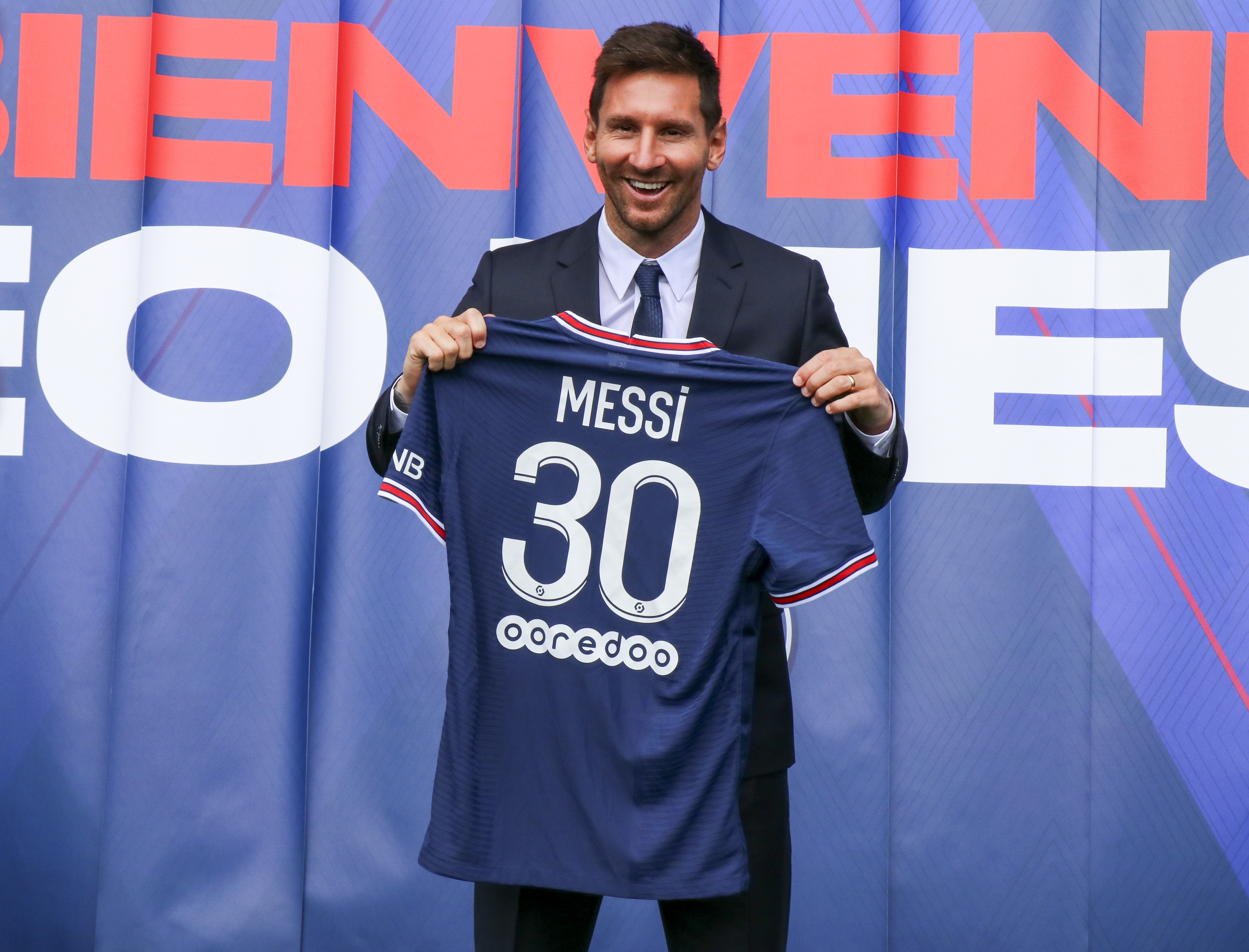 Lionel Messi Reveals He Had Offers from 'Various Clubs' Before Signing PSG  Contract, News, Scores, Highlights, Stats, and Rumors