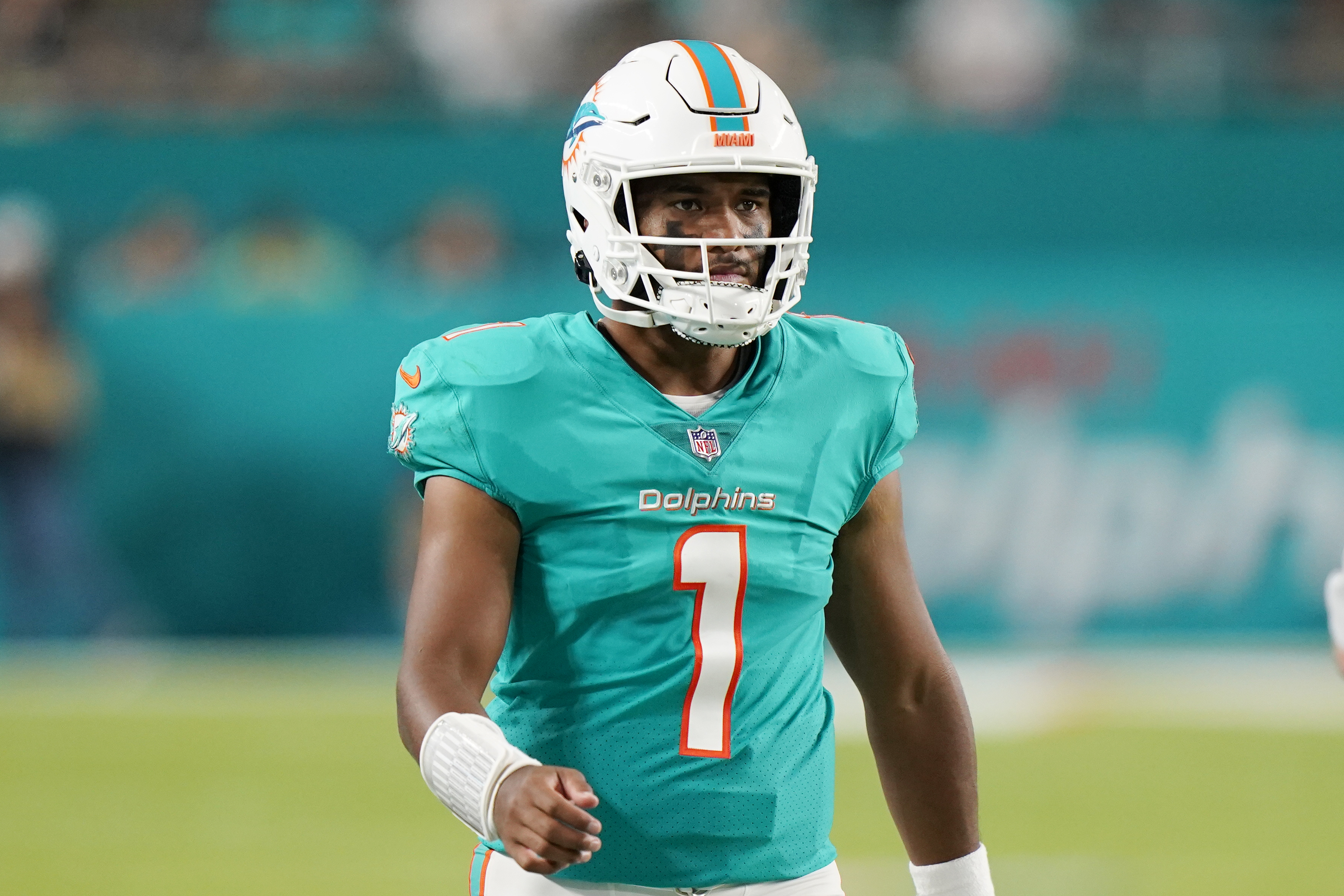 SPORTS & MORE: DOLPHINS IN GREAT SHAPE WITH TAGOVAILOA AT HELM