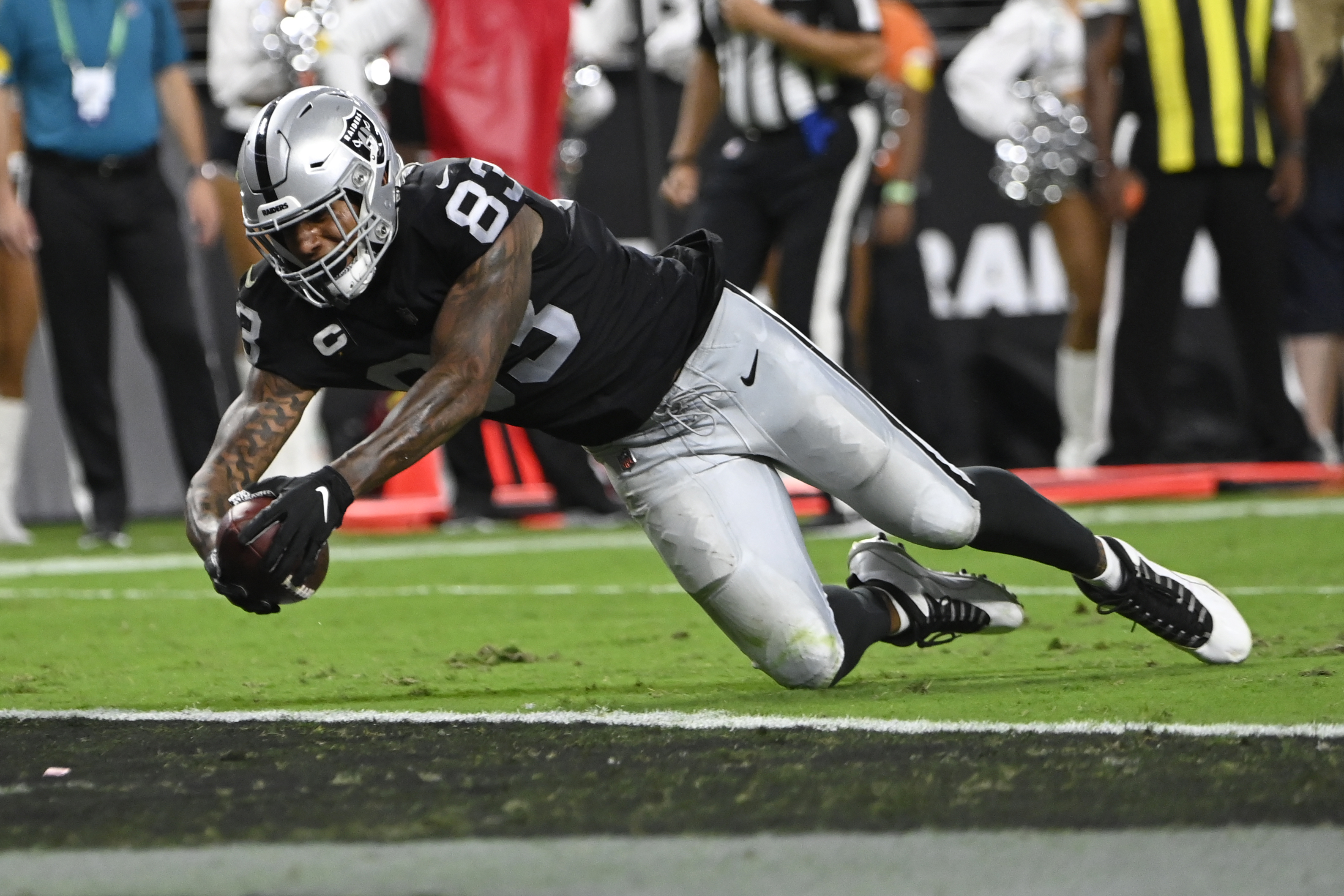 Raiders' Jon Gruden has high praise for Darren Waller: 'He's the