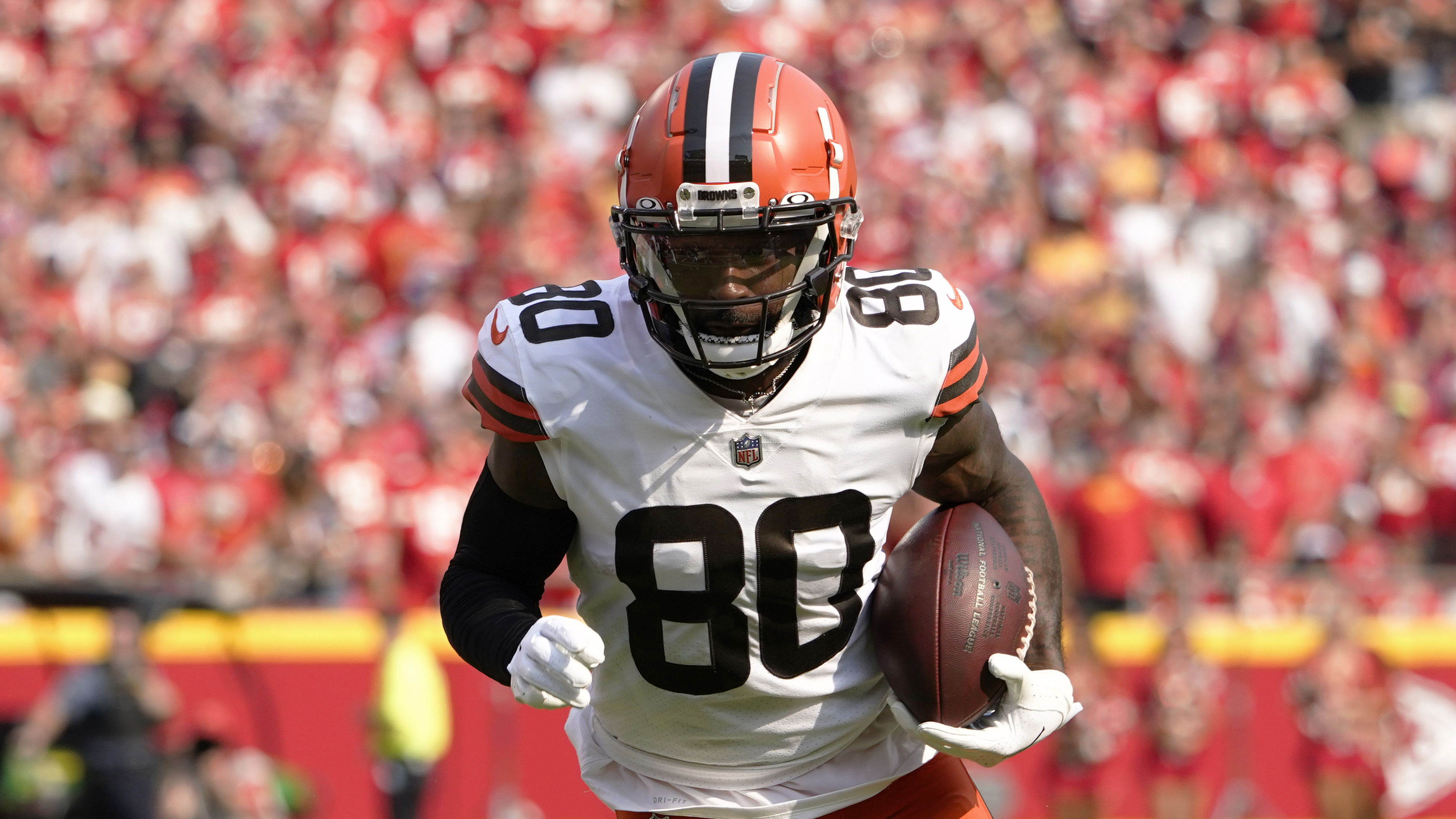 Browns' Donovan Peoples-Jones to start in place of Odell Beckham Jr.