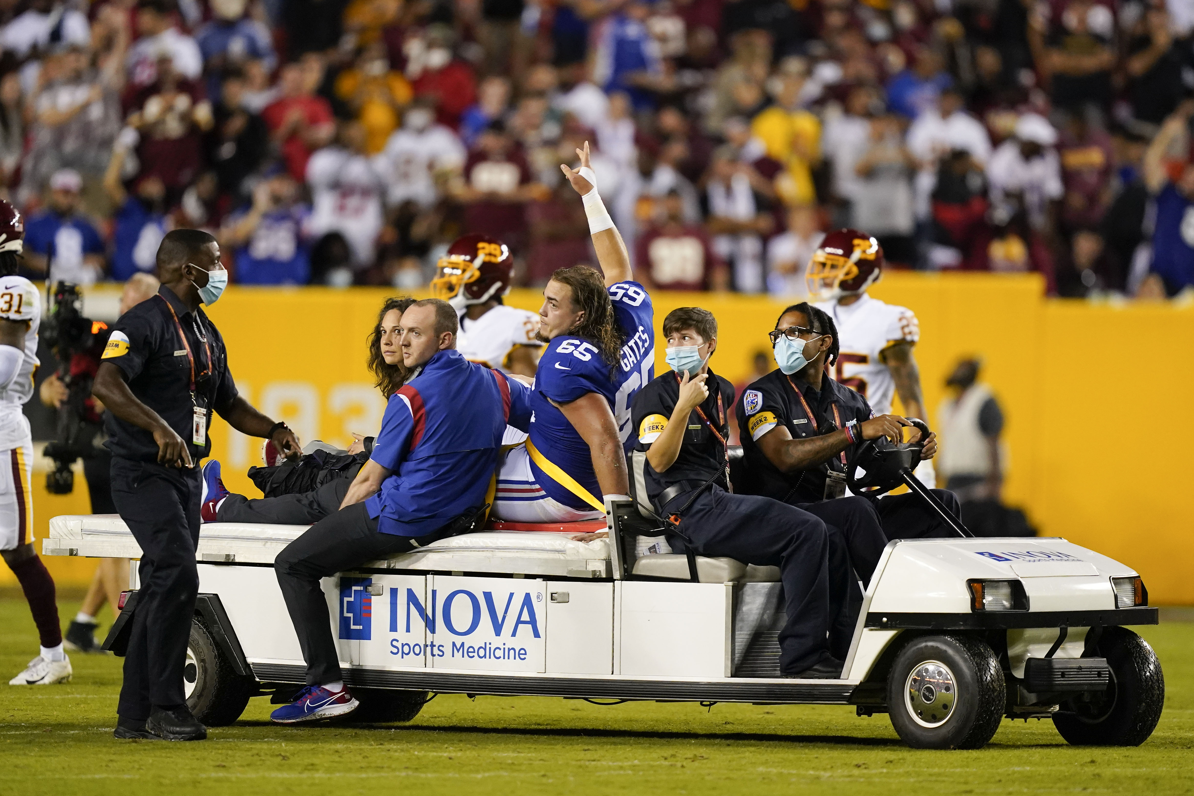 Nick Gates suffers serious leg injury in Giants' game vs. Washington