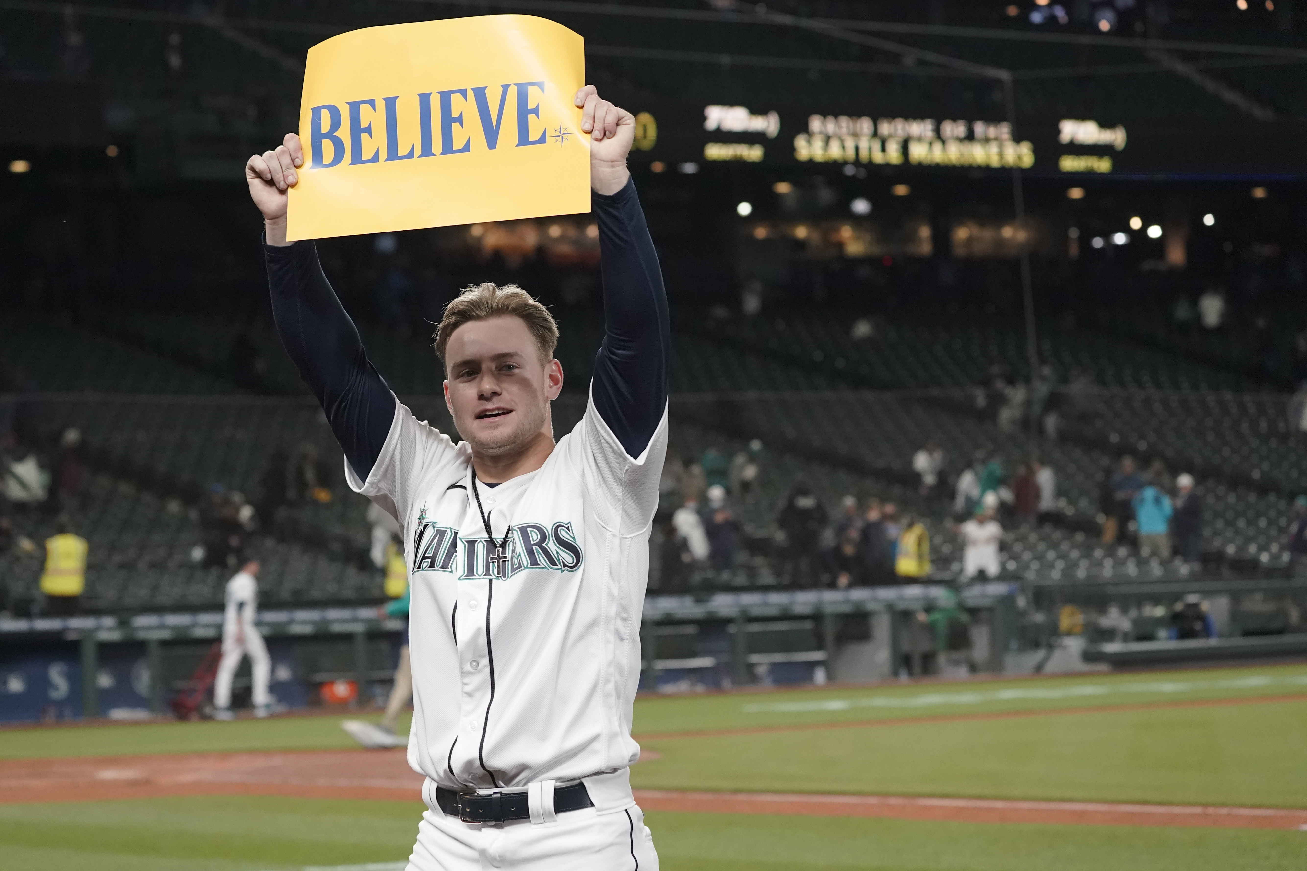 Kyle Seager, Chris Flexen power Mariners past Red Sox