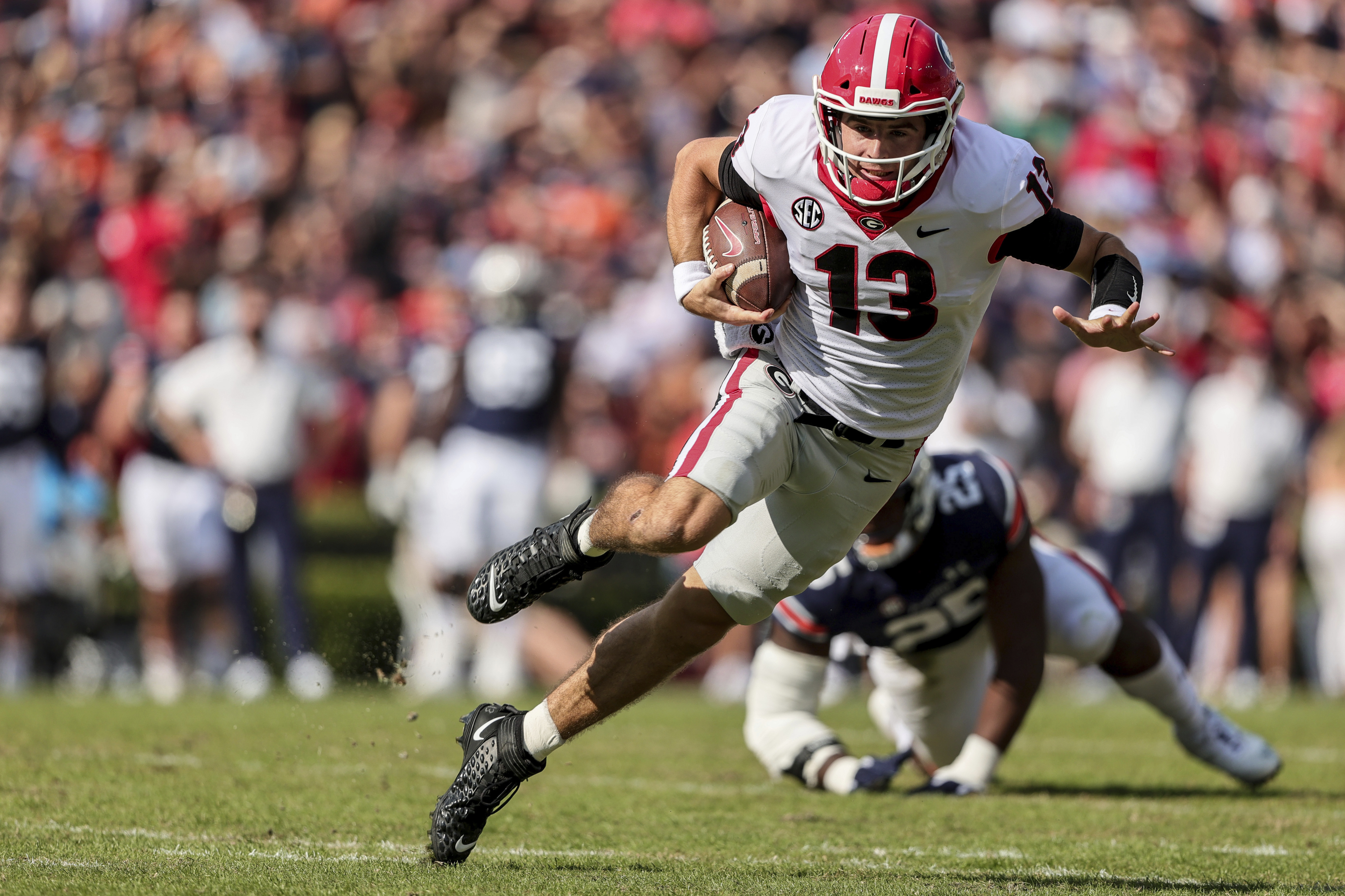 Georgia reveals uniforms for matchup vs. Auburn