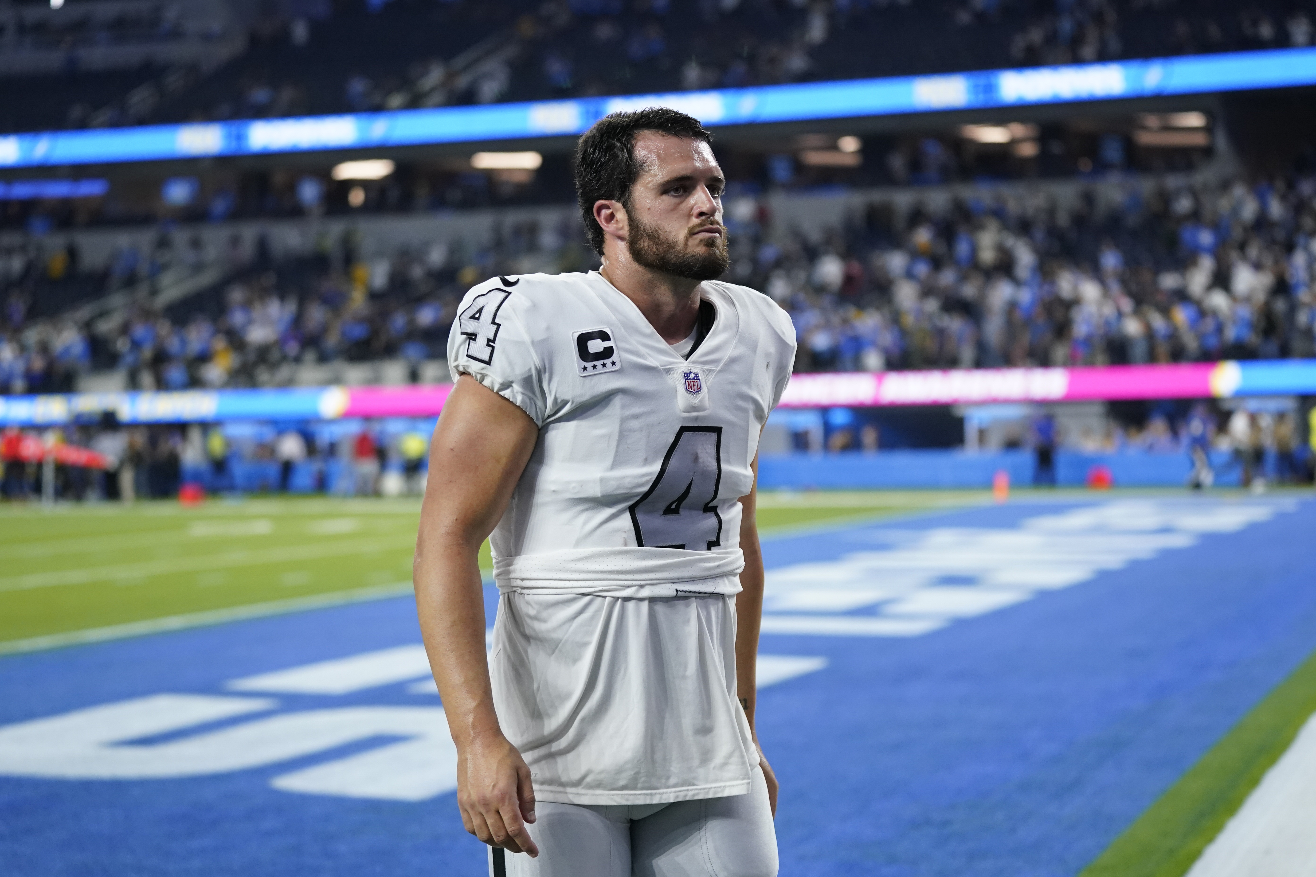 Las Vegas Raiders: 2021 NFL Draft proves Derek Carr is still the franchise  QB