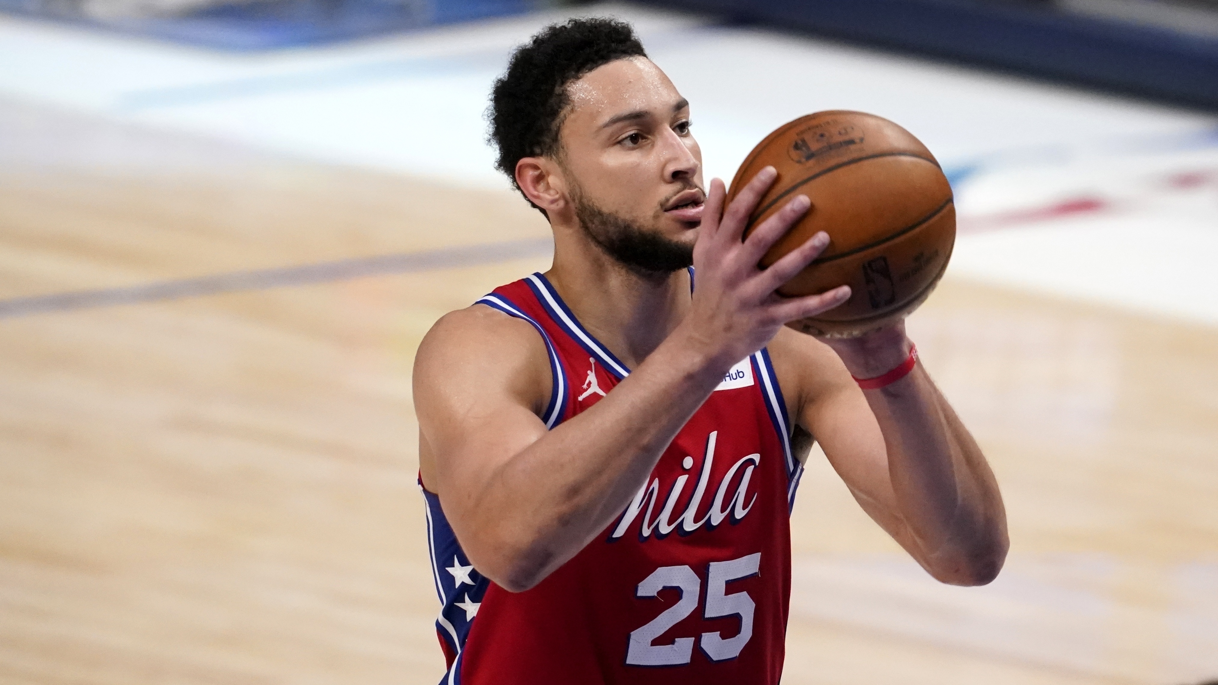 Sixers' Ben Simmons arrives in Philly for COVID test; team wants