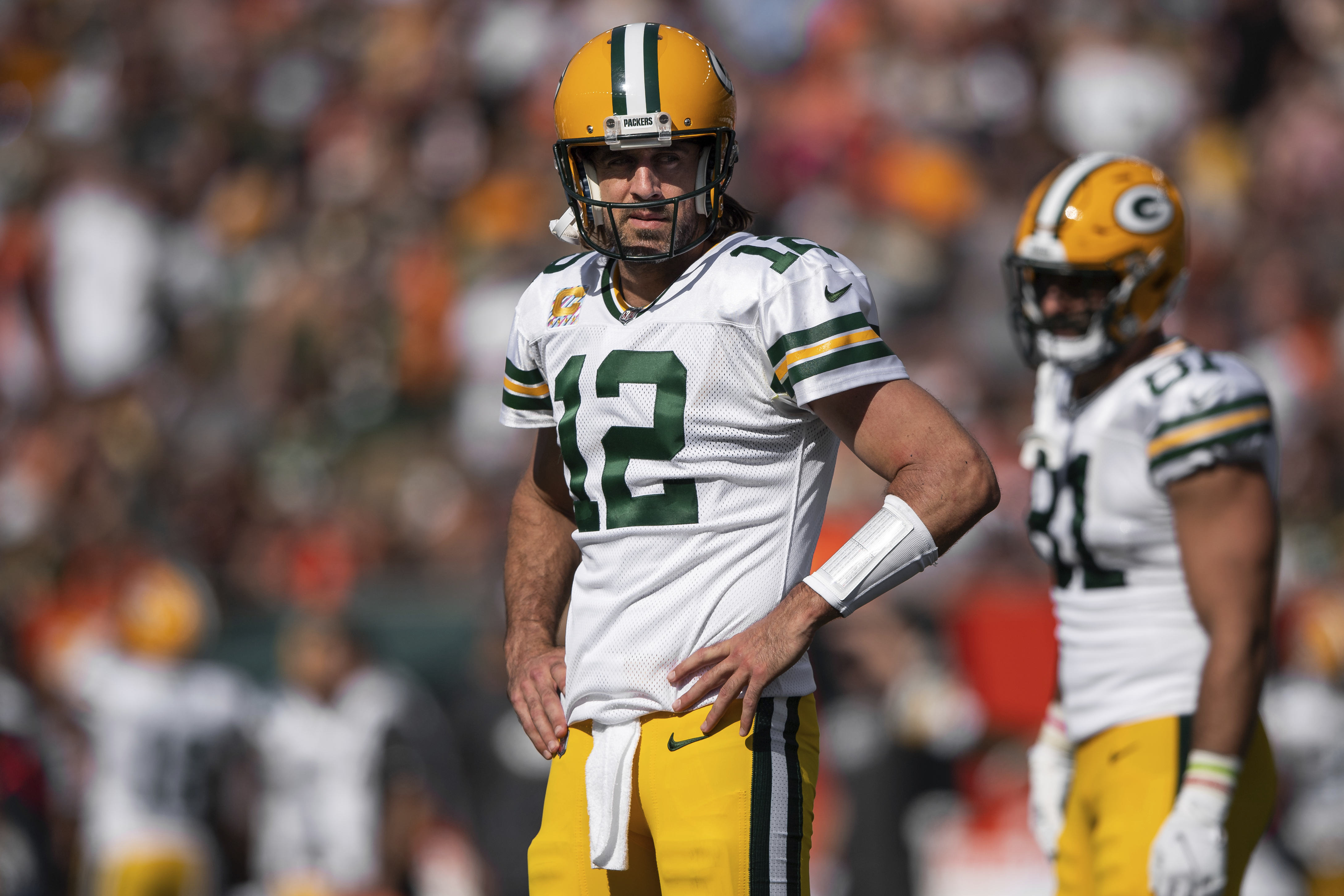 Aaron Rodgers talks Deflategate, Phil Simms comments with Pat McAfee