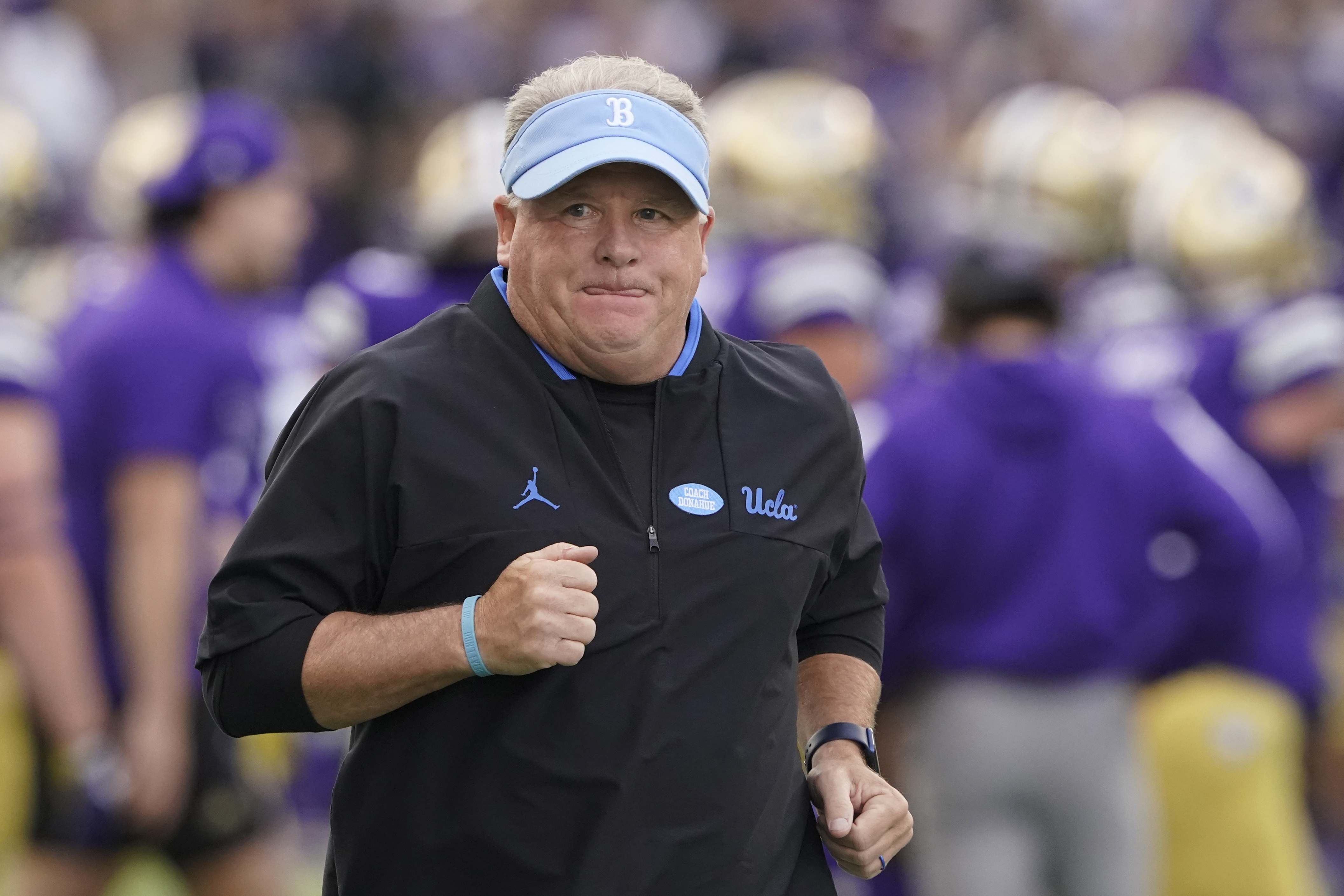Chip Kelly, UCLA Agree to New 4-Year Contract After 8-4 Season | News,  Scores, Highlights, Stats, and Rumors | Bleacher Report