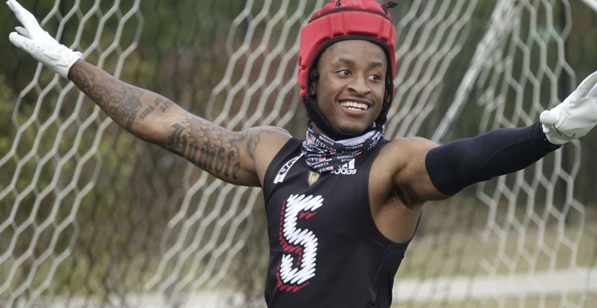 4-Star WR Kevin Coleman Commits to Jackson State over Miami, FSU, More